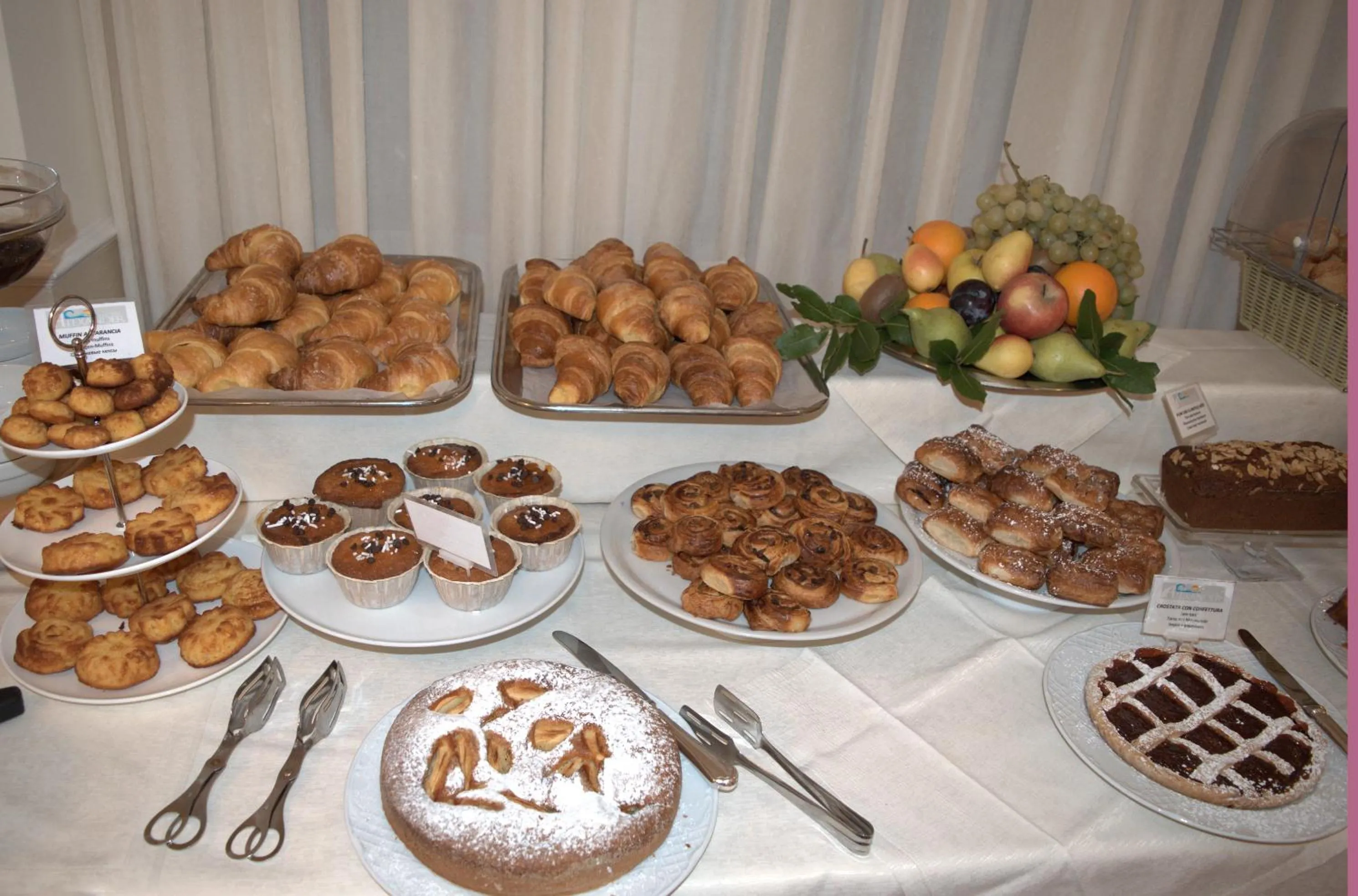 Continental breakfast in Hotel Terme Alexander