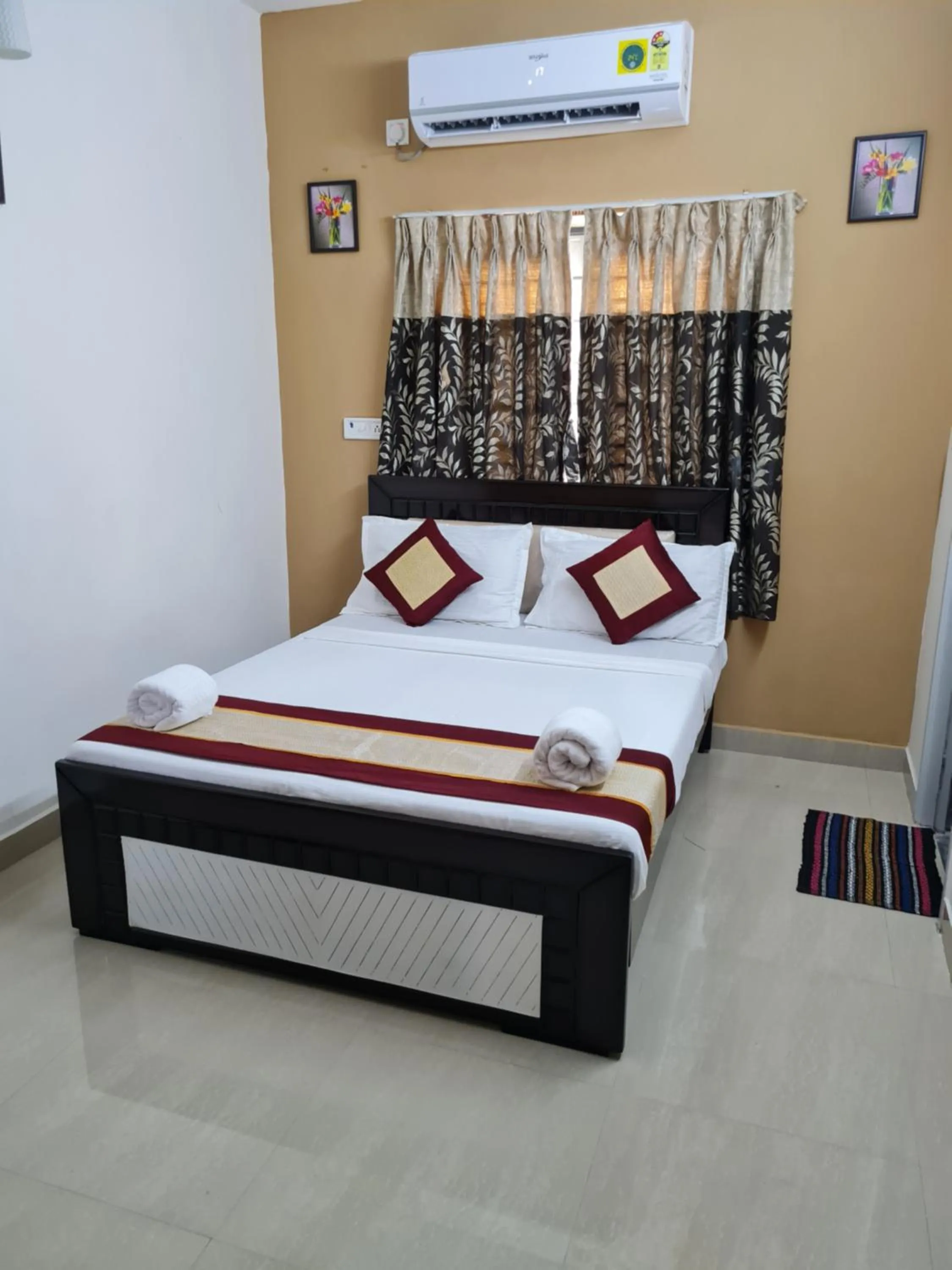 Bed in S4 Sruthi Service Apartments