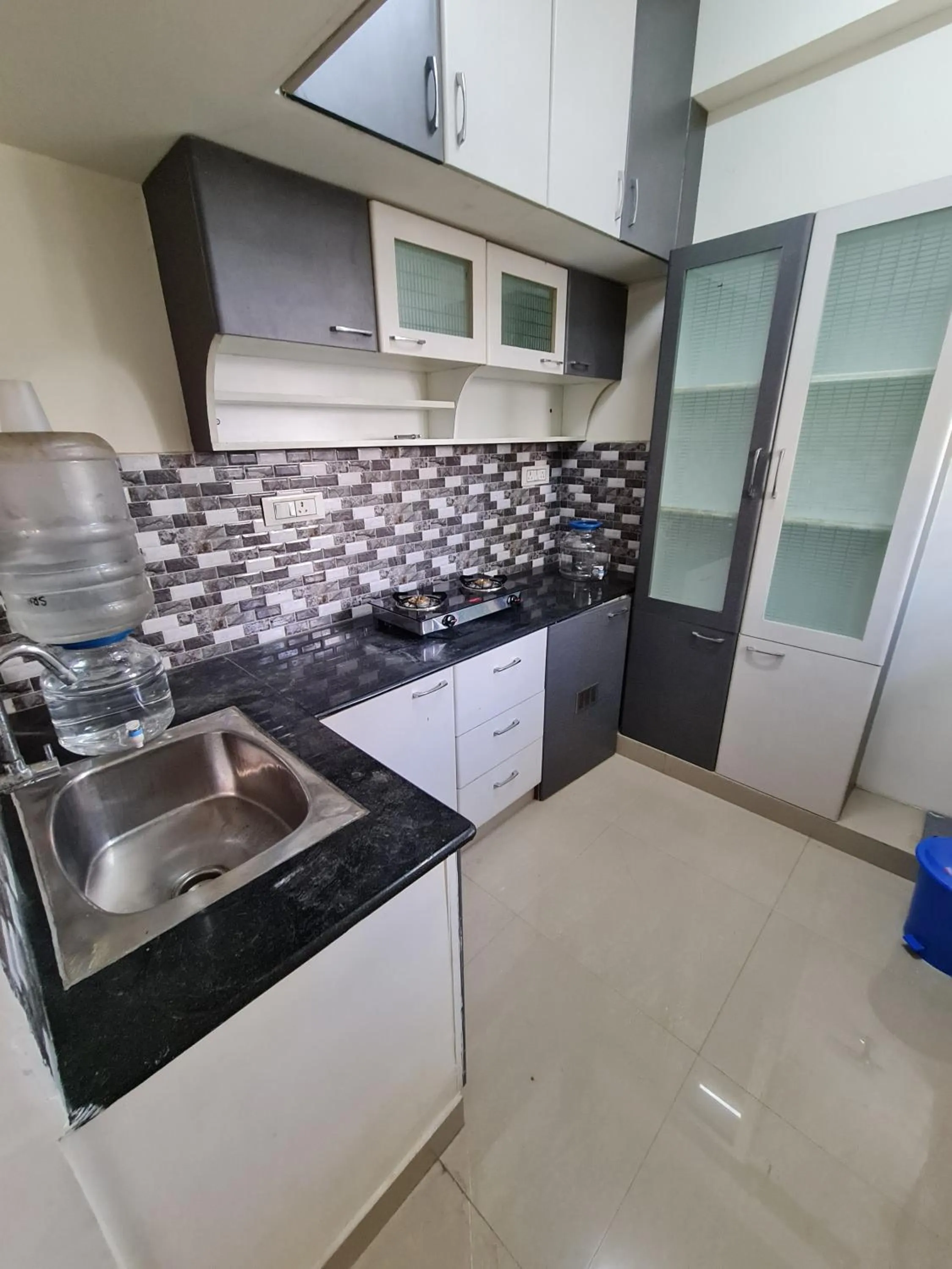 Kitchen or kitchenette in S4 Sruthi Service Apartments