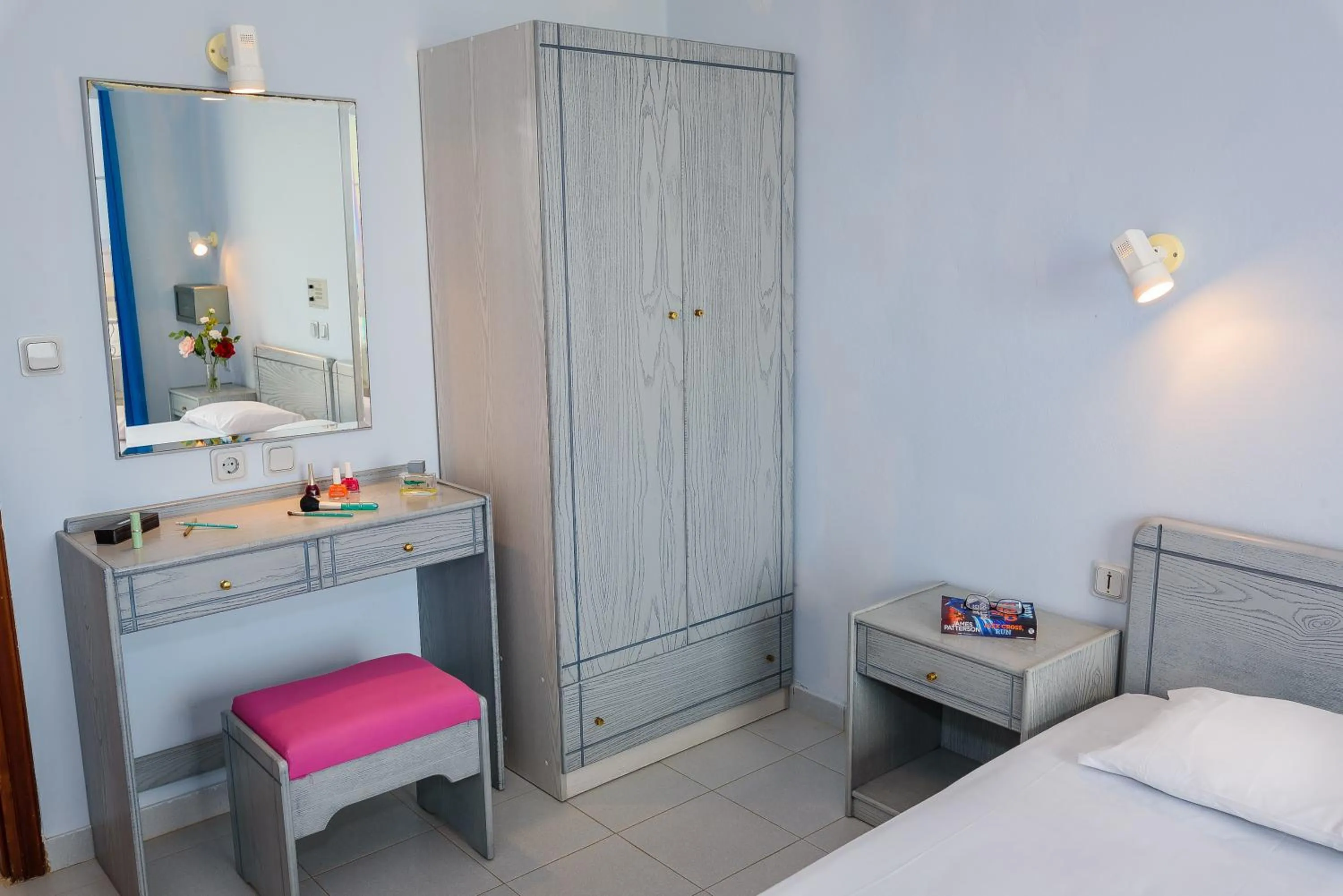 Bed in Louladakis Apartments