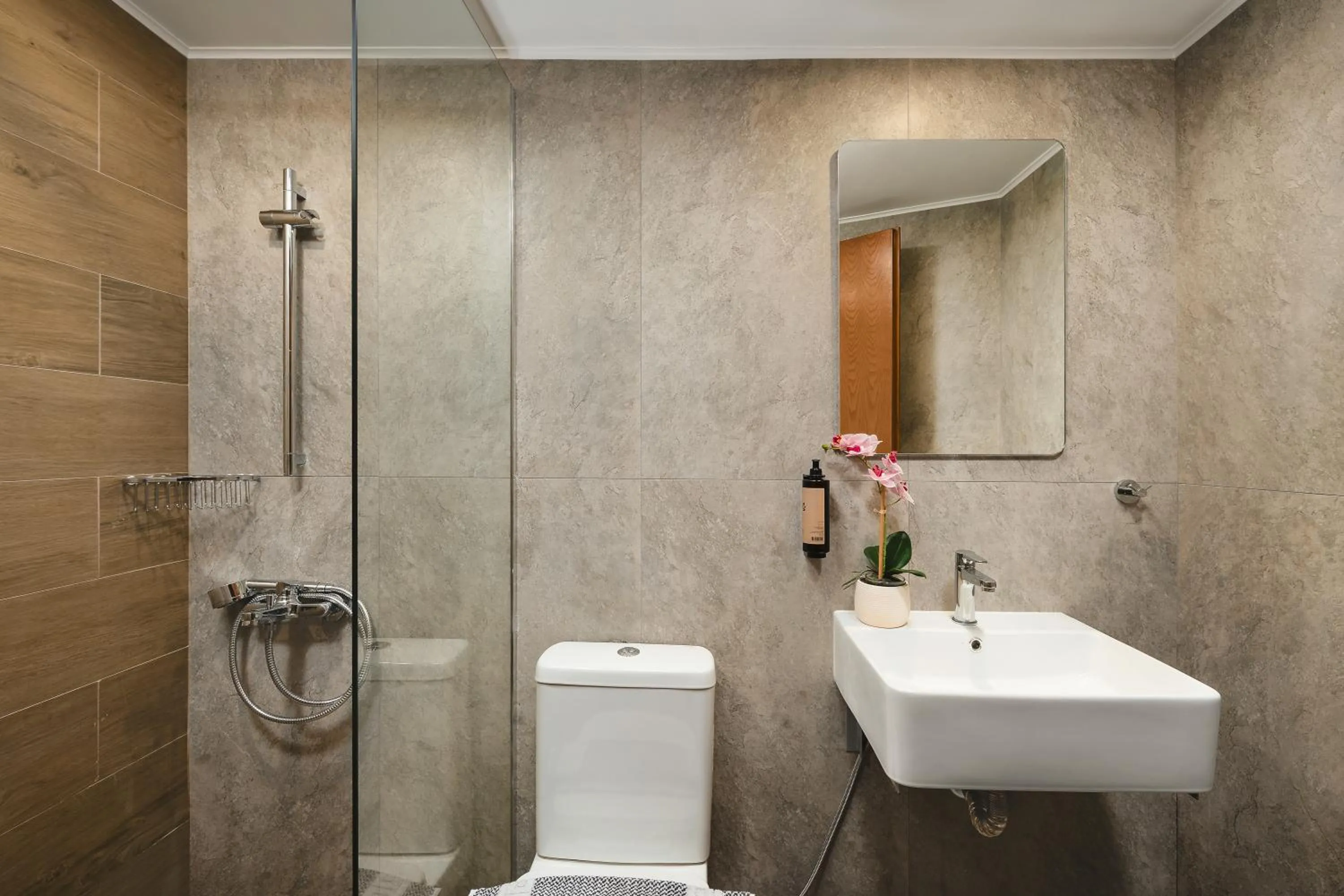 Louladakis Apartments