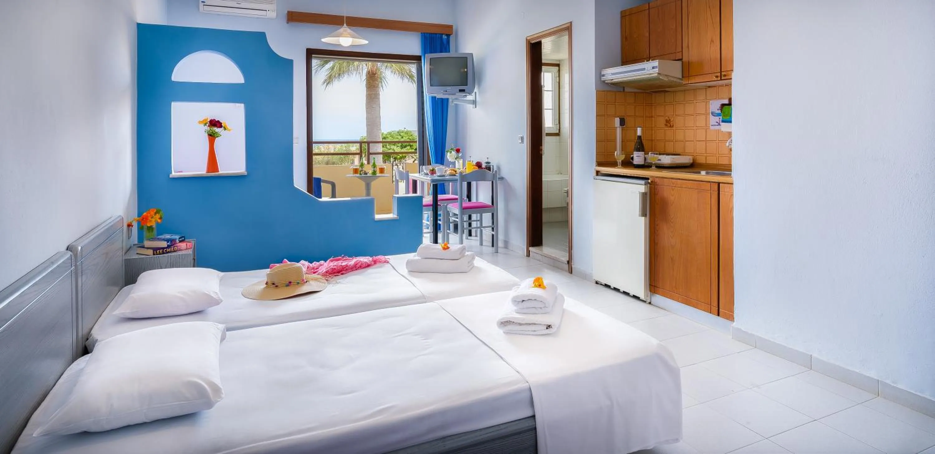 Bed in Louladakis Apartments