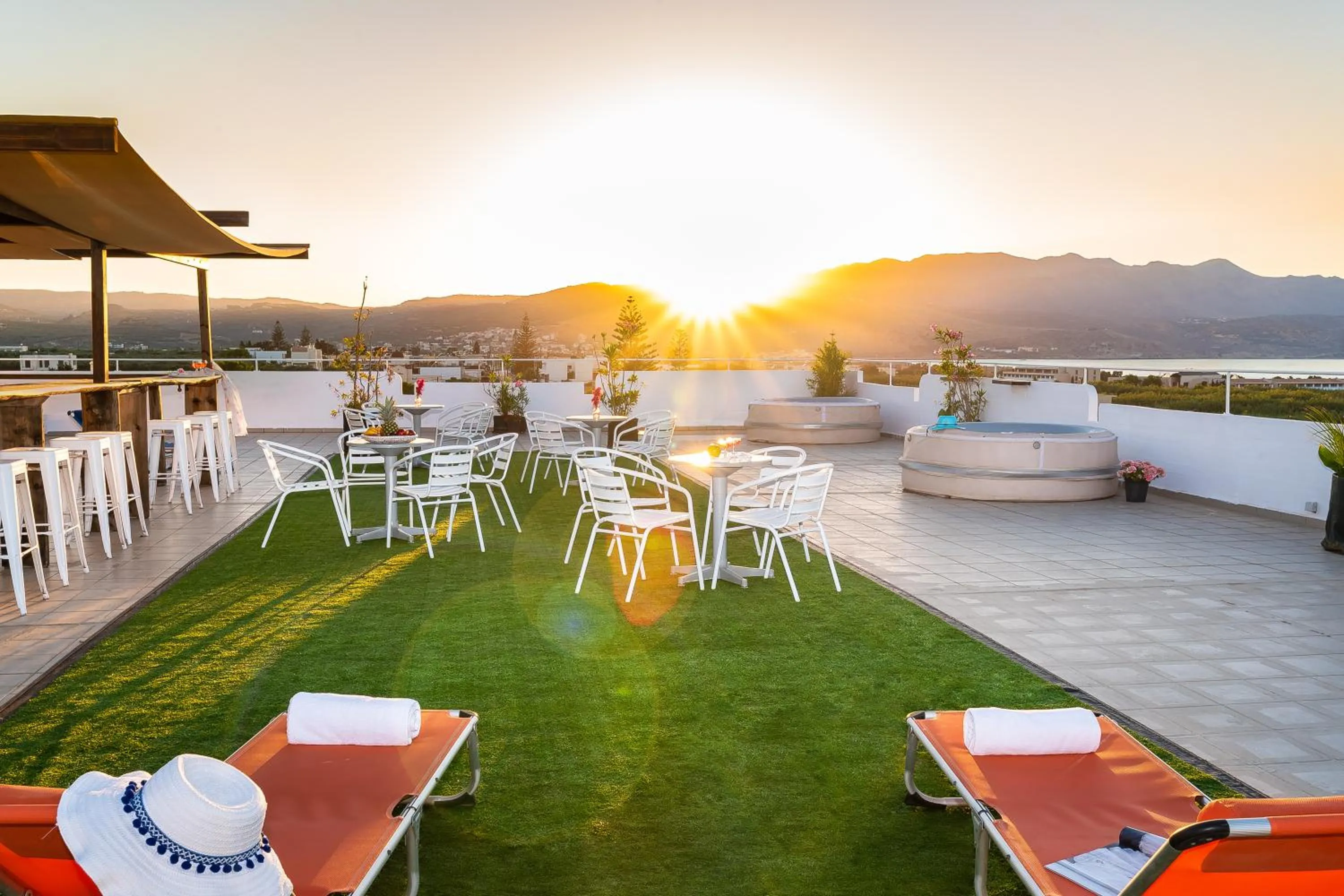 Louladakis Apartments