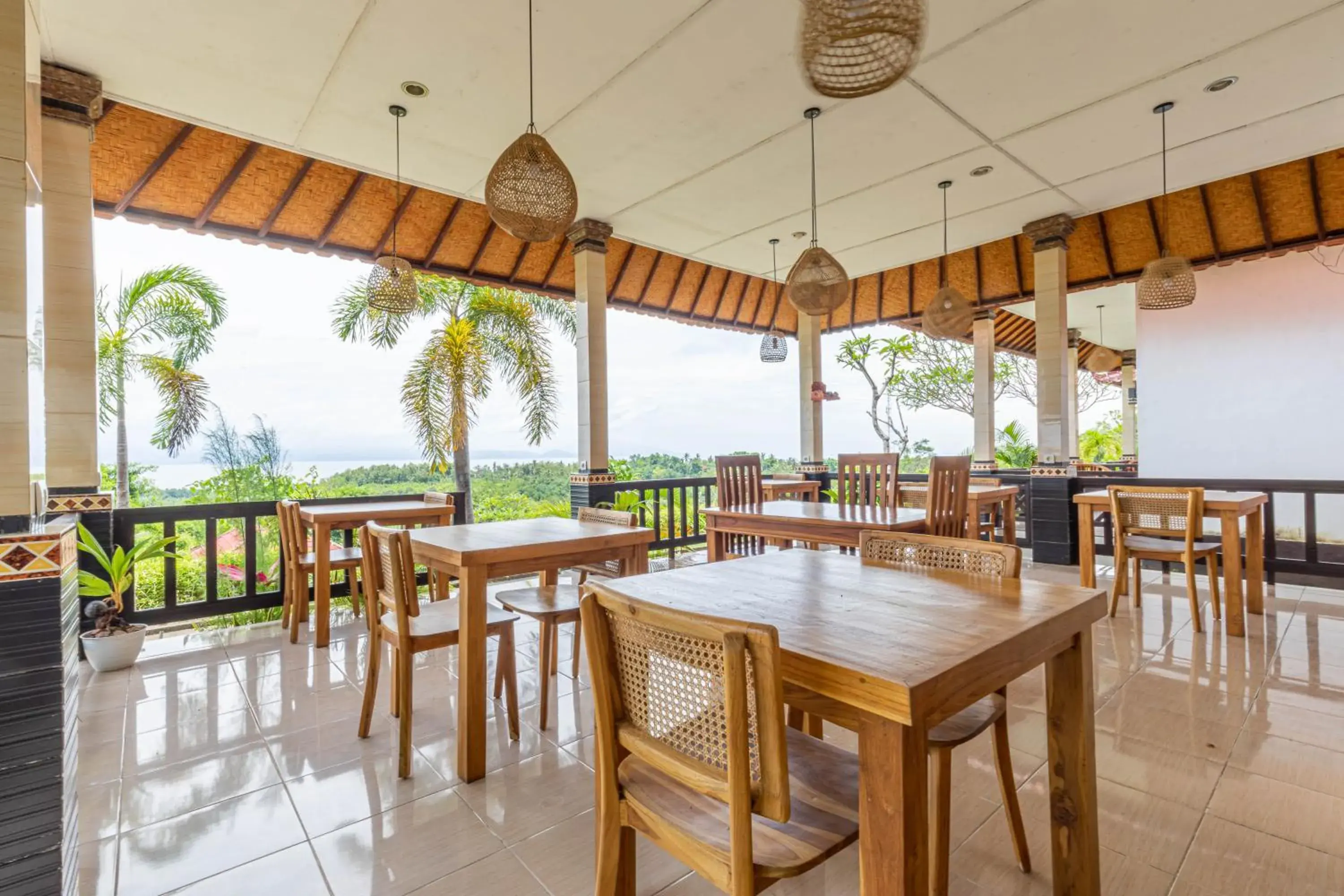 Restaurant/places to eat in Sarivanna Penida Restaurant/places to eat in Sarivanna Penida