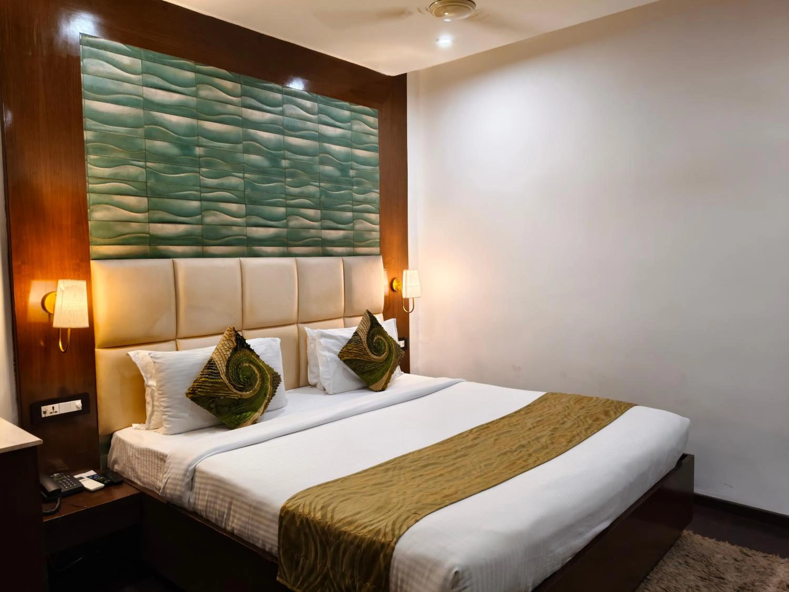 Bed in Hemaadri Grand