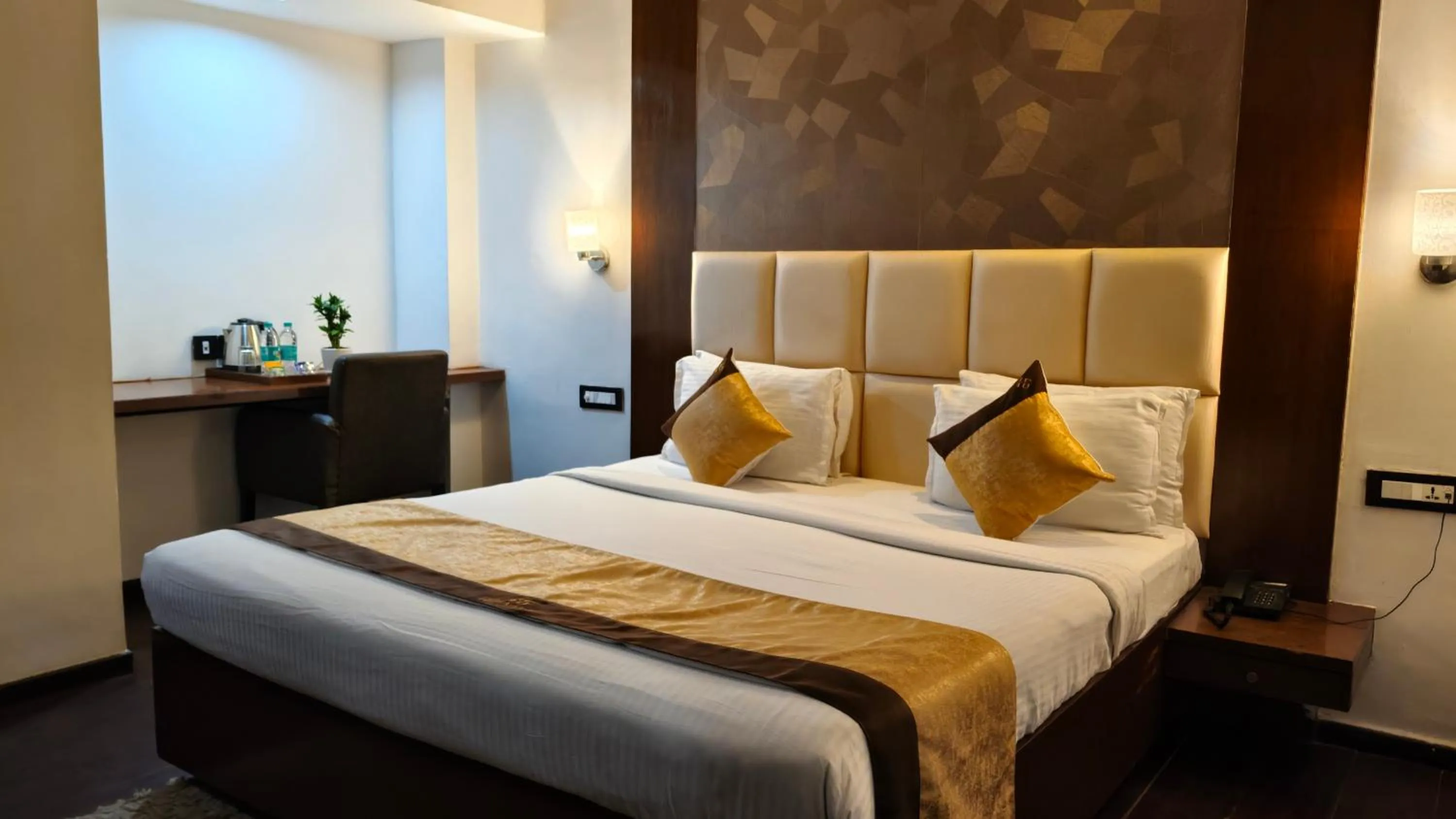 Bed in Hemaadri Grand