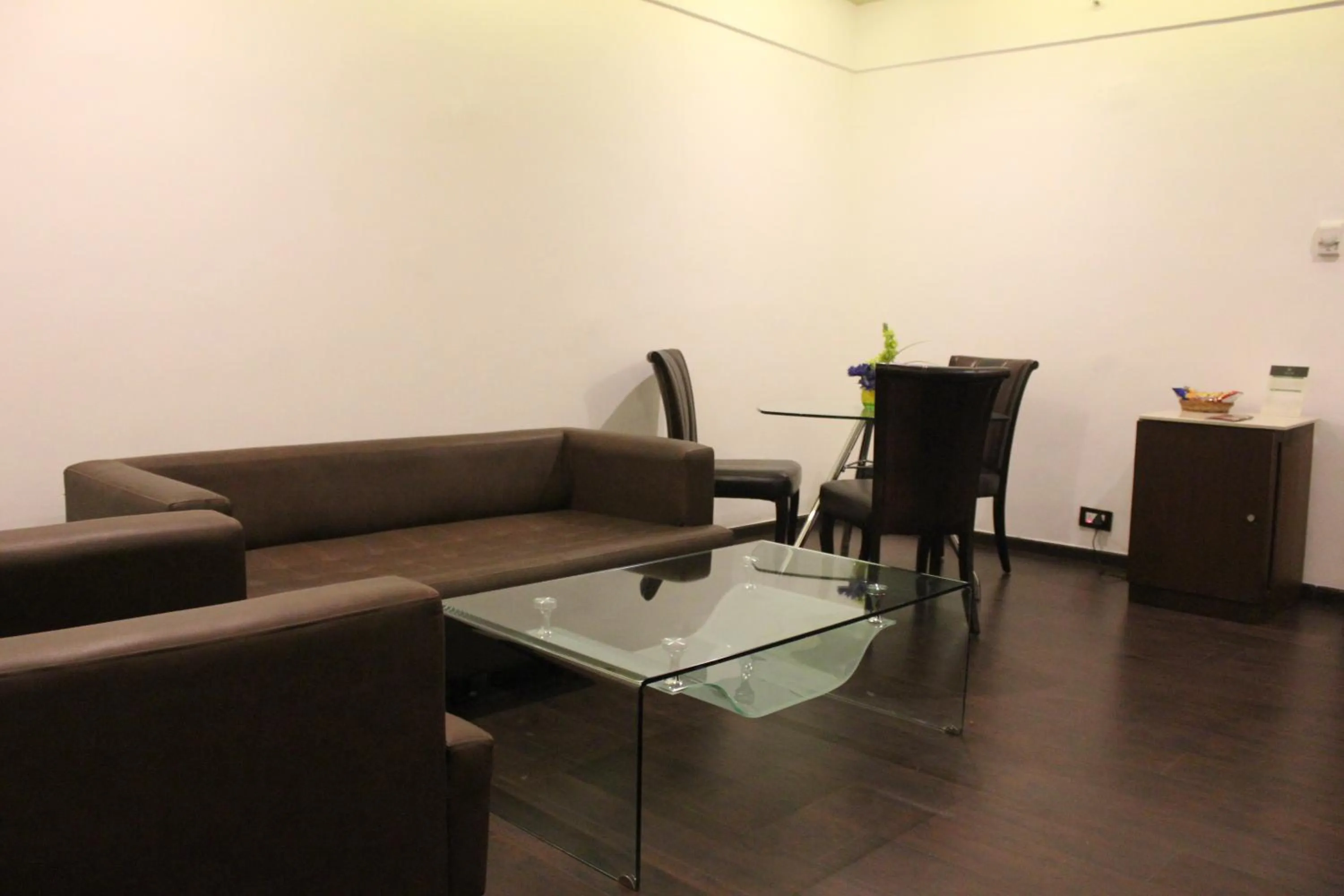 Living room in Tabla Pride Hotels & Spa