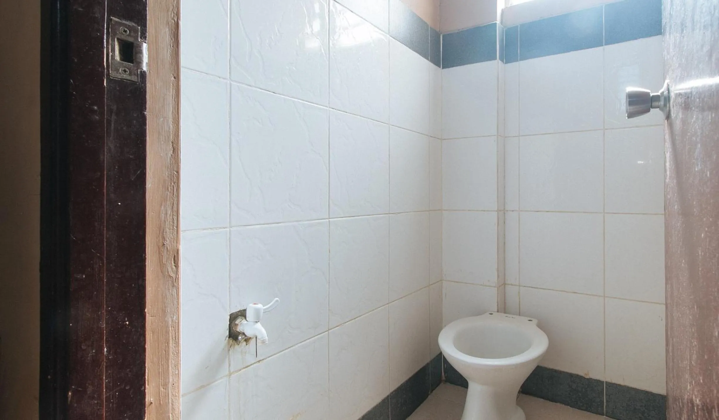 Toilet in Dreiven Residences Sta. Mesa