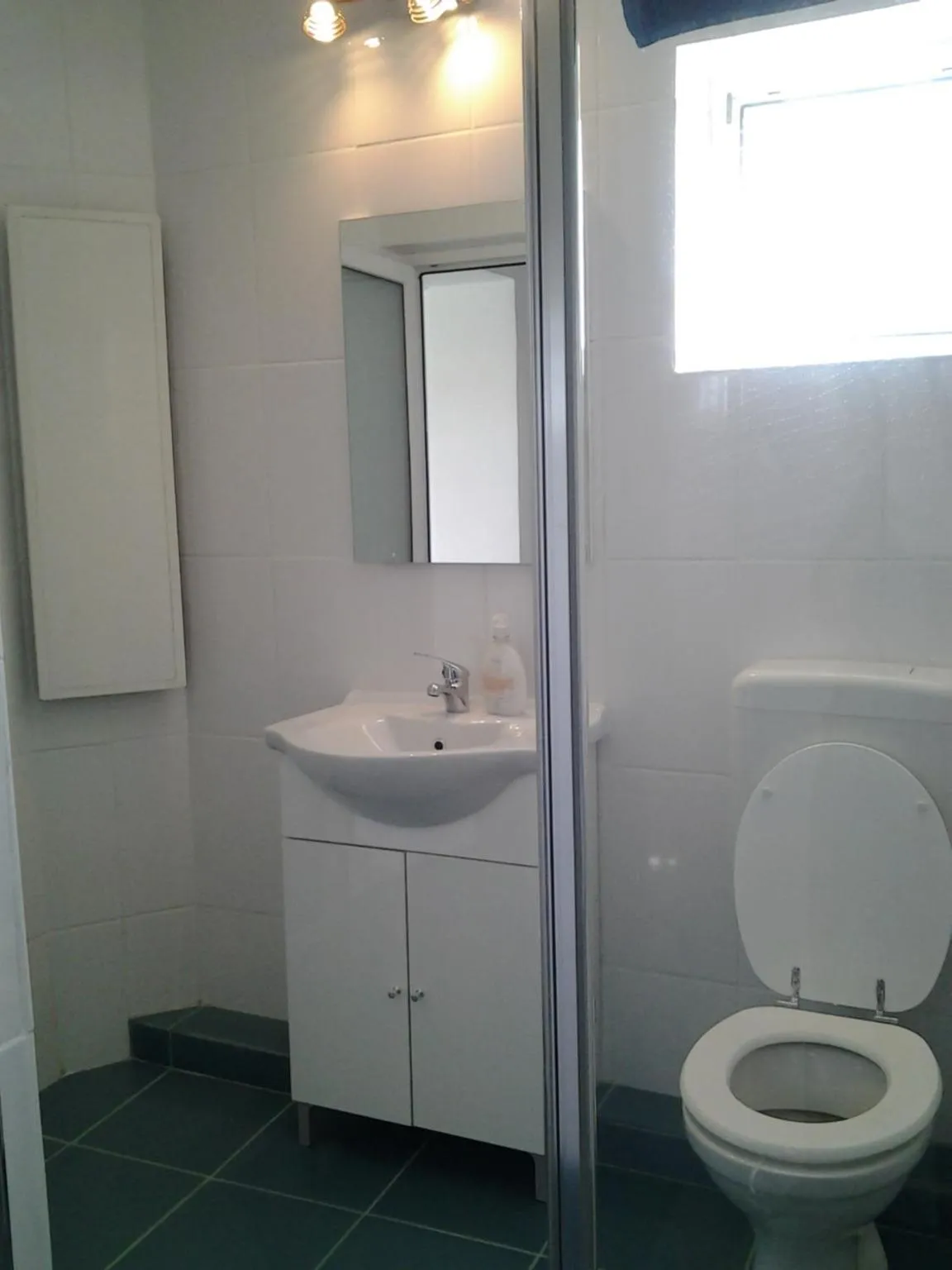 Bathroom in Motel Traffic