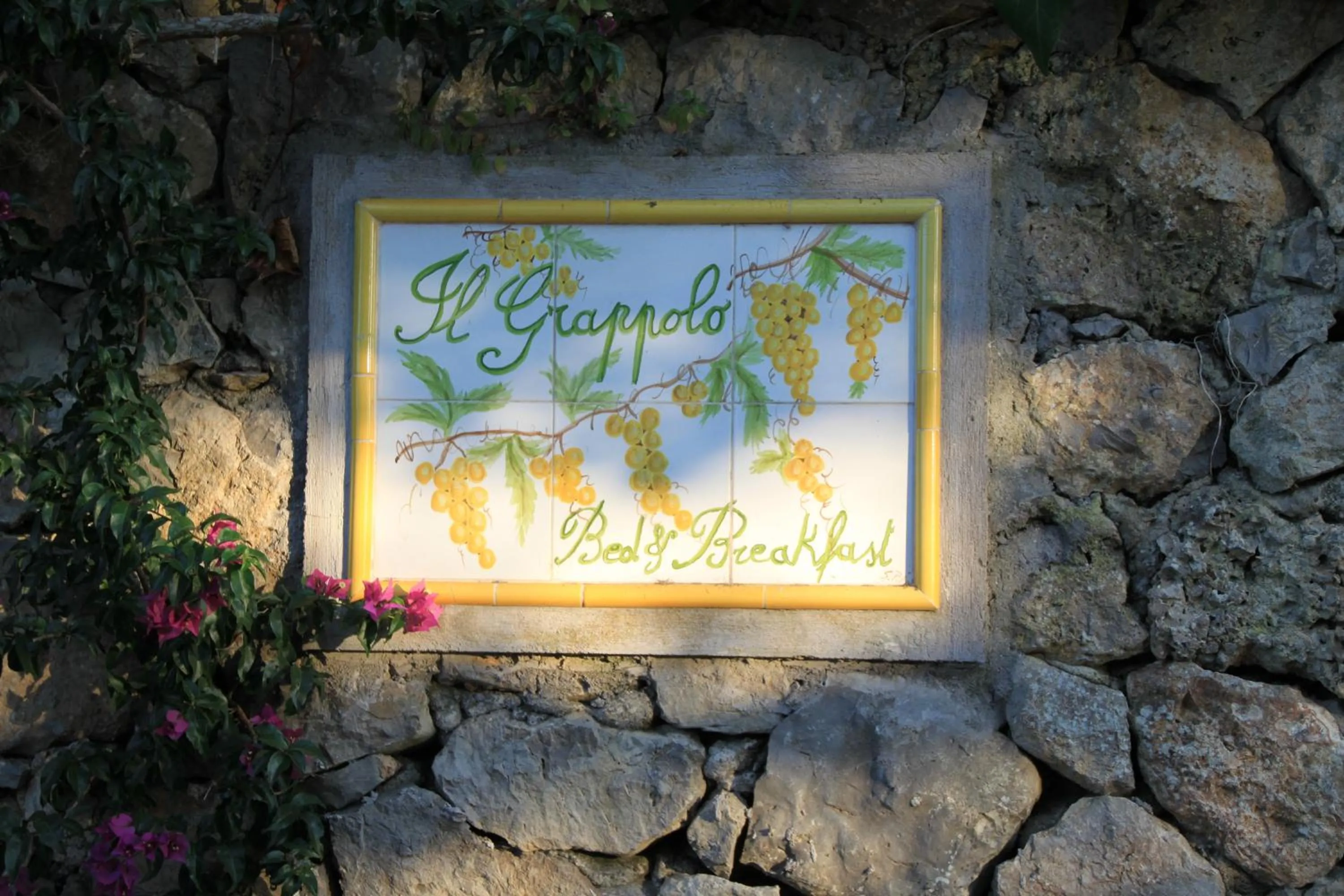 Property logo or sign in B&B Il Grappolo