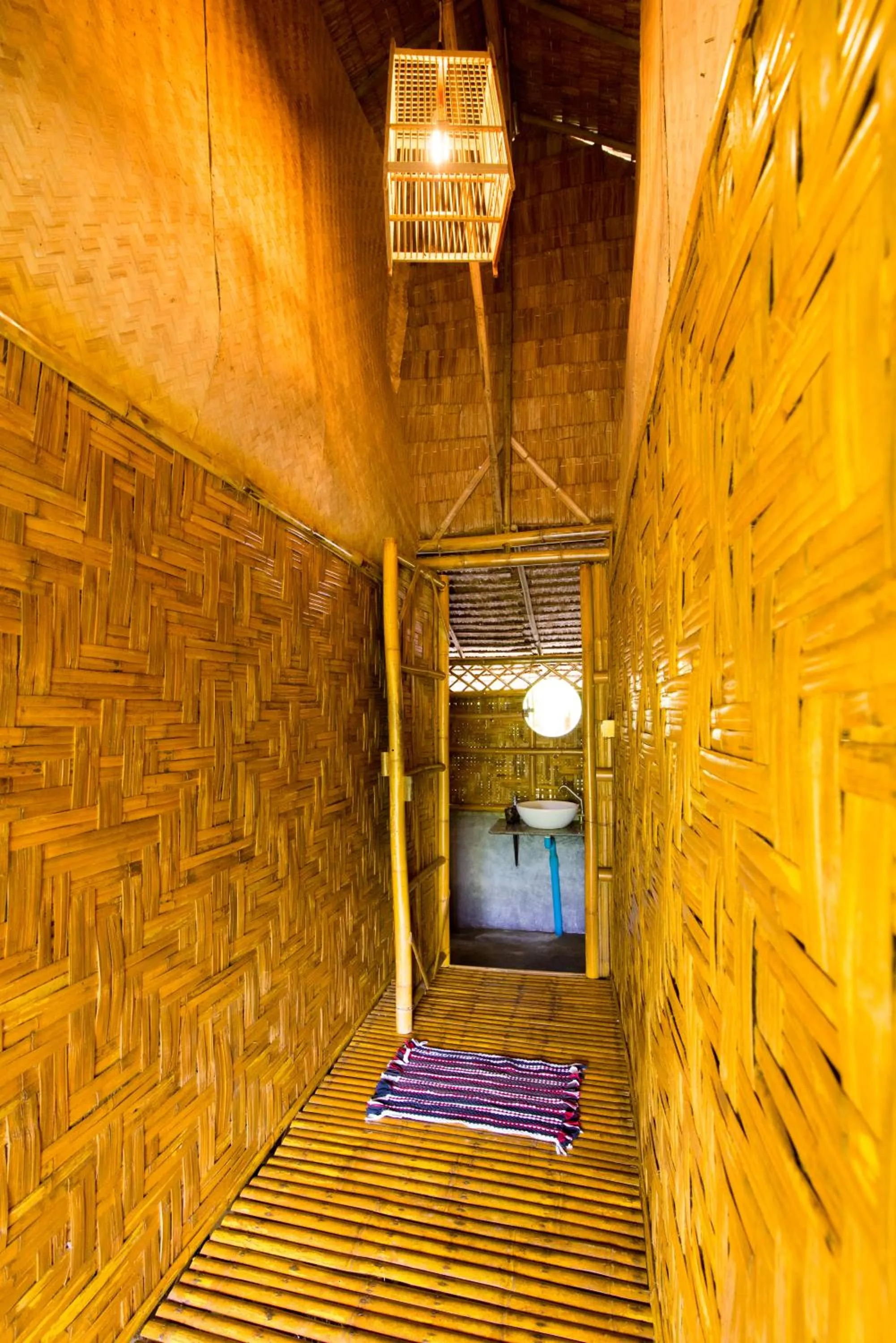 Bananas Resort & Restaurant