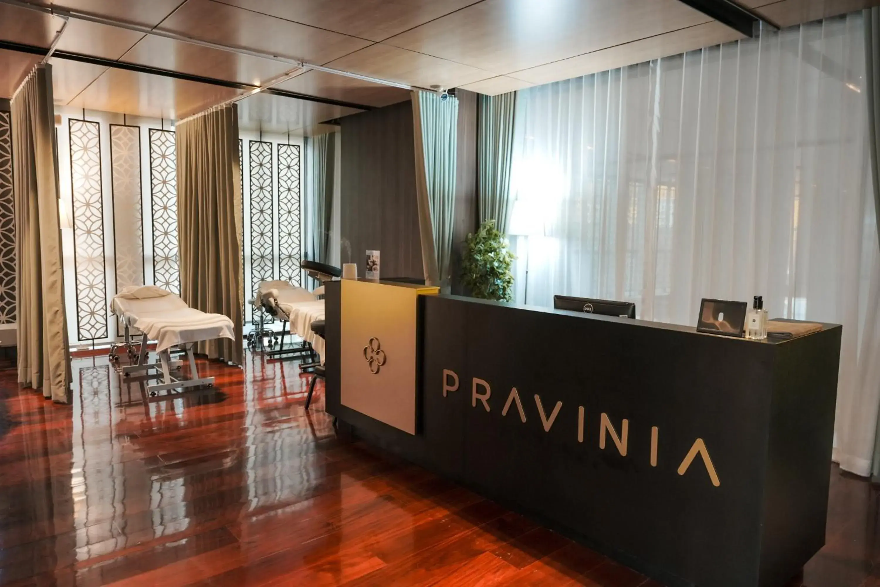 Property building in Ramada By Wyndham Bangkok Sukhumvit 87 Property building in Ramada By Wyndham Bangkok Sukhumvit 87