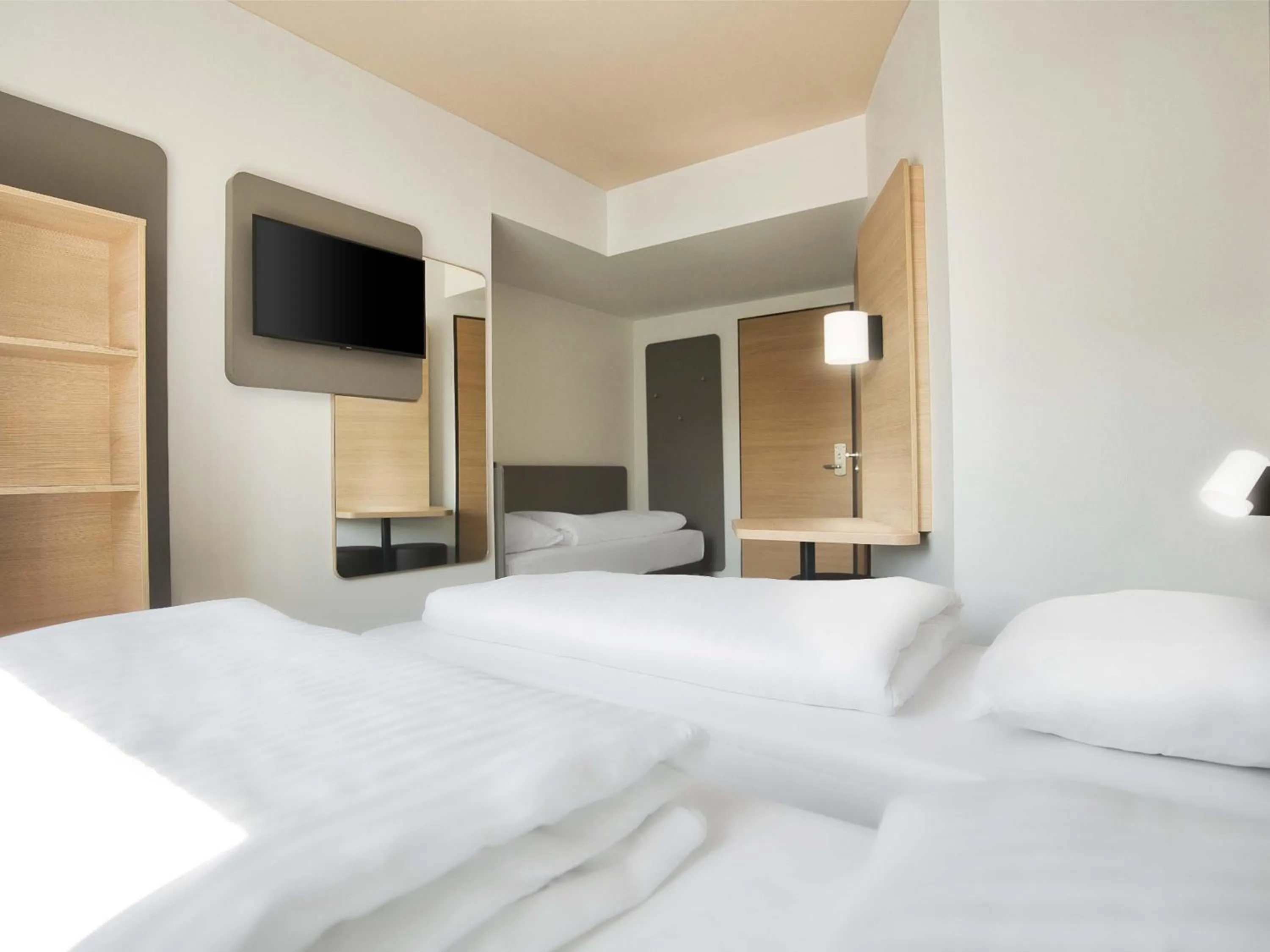 Bed in B&B Hotel Köln-City