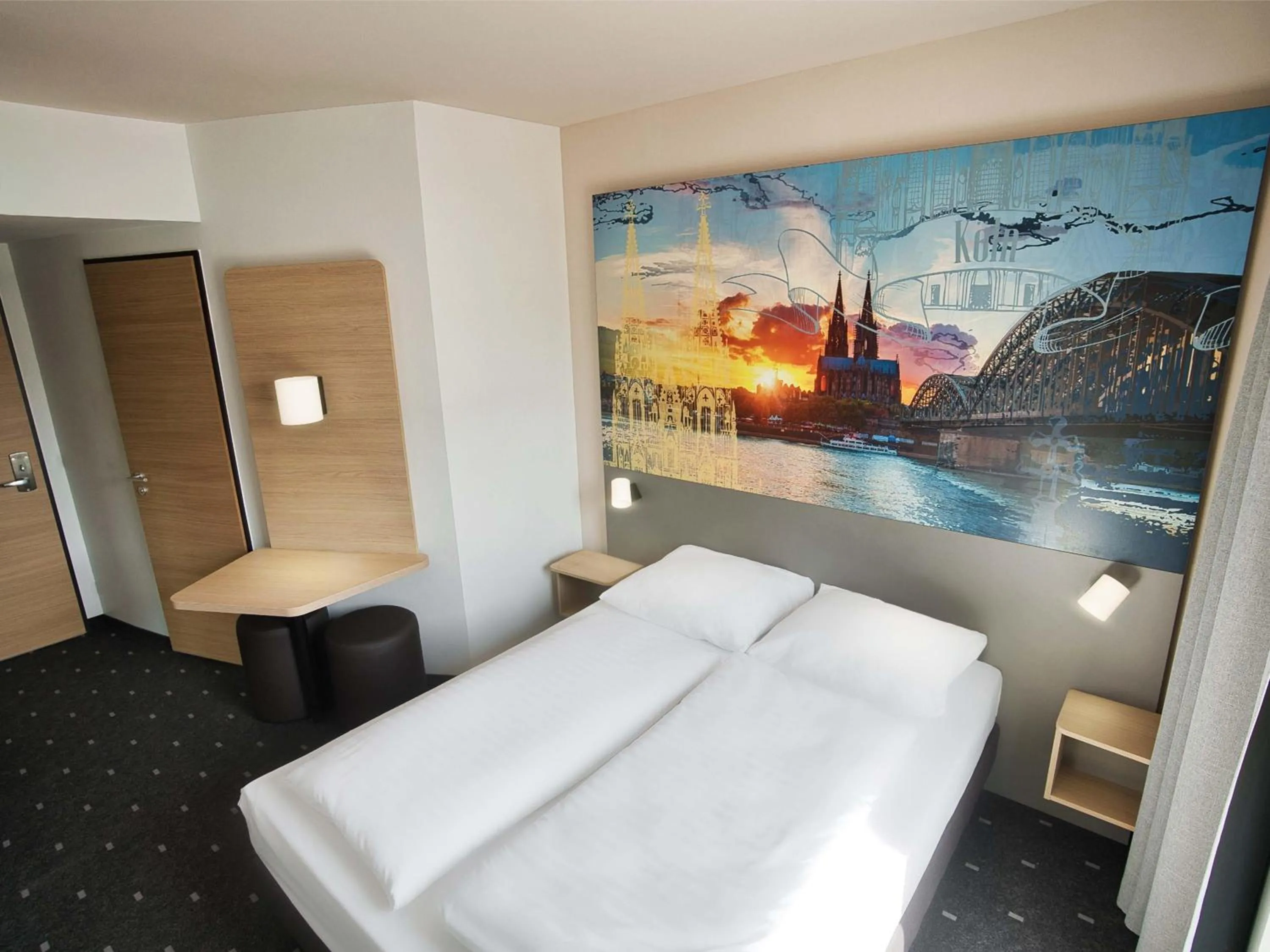 Bed in B&B Hotel Köln-City