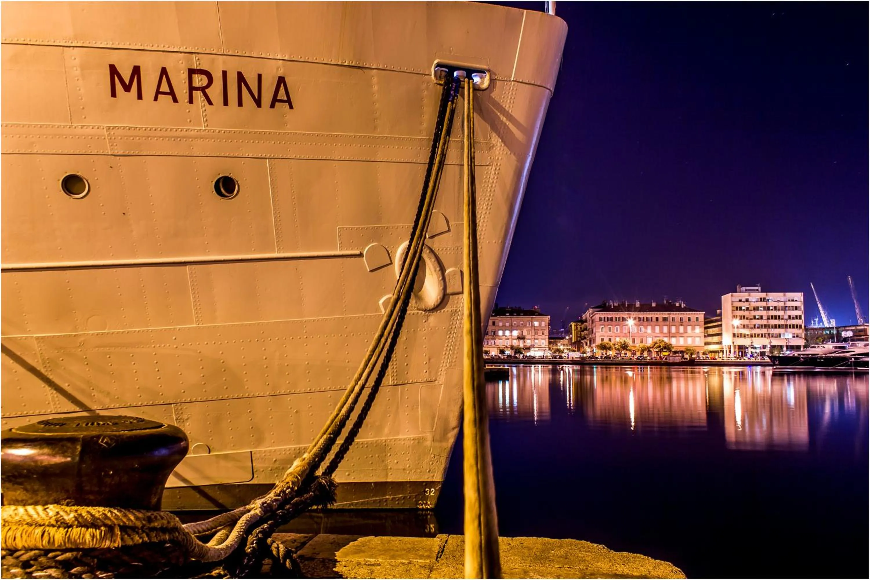 Property logo or sign in Botel Marina