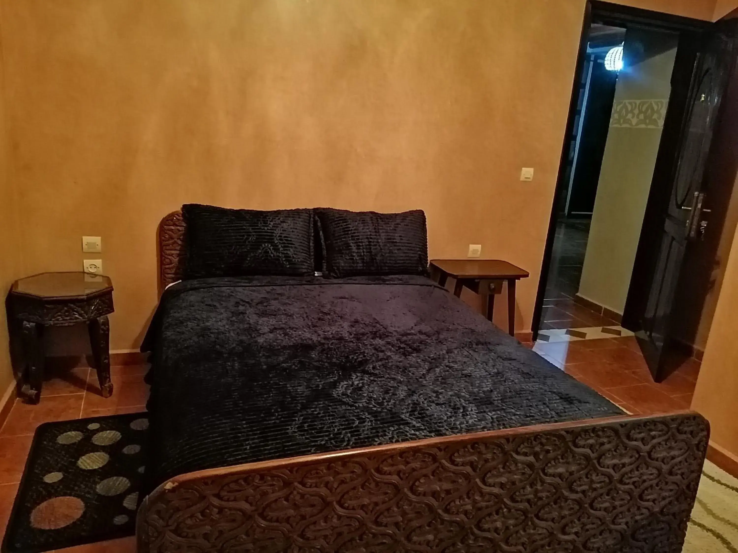 Economy Double Room in Auberge Tilila Economy Double Room in Auberge Tilila