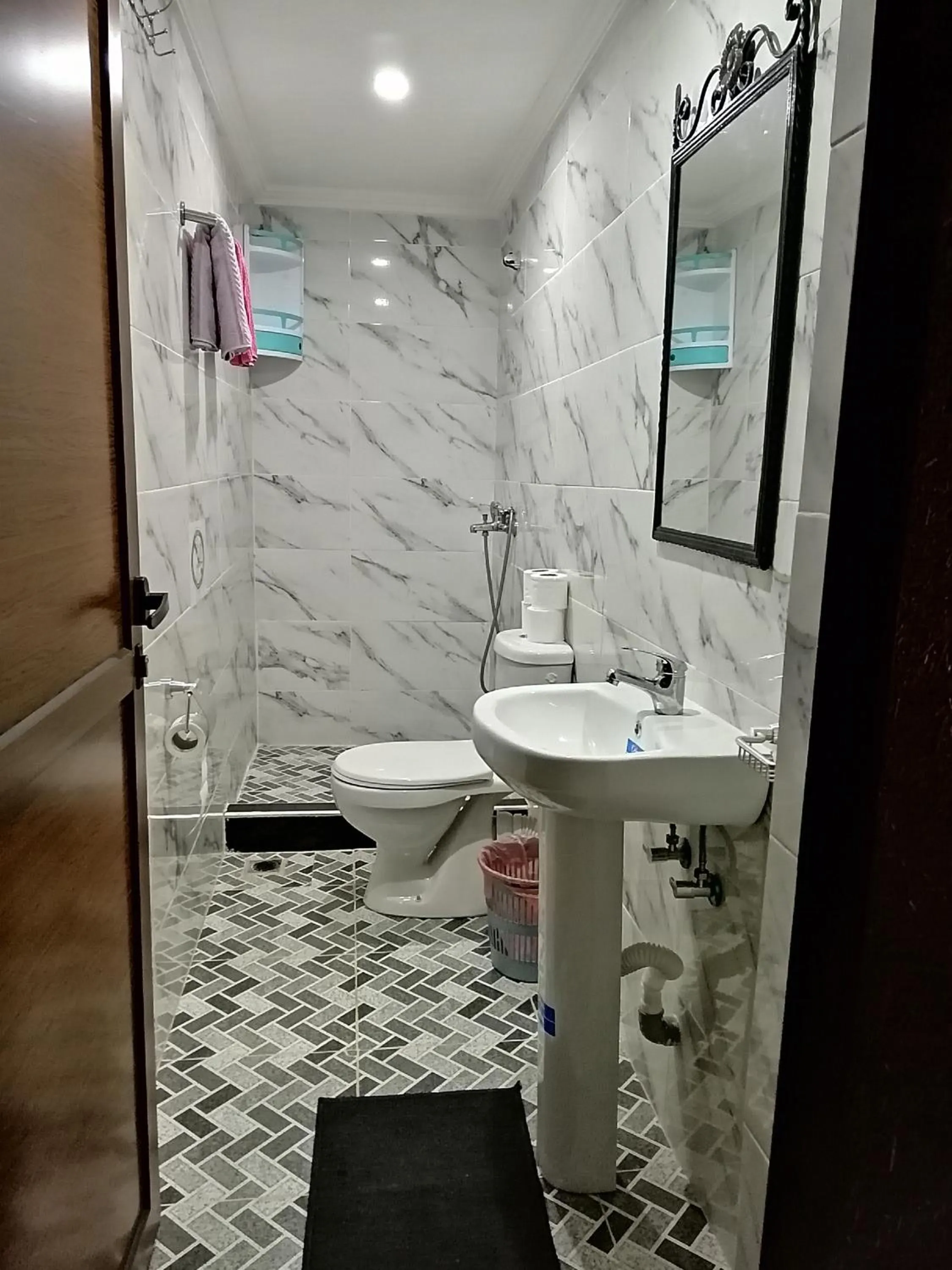 Toilet in Auberge Tilila