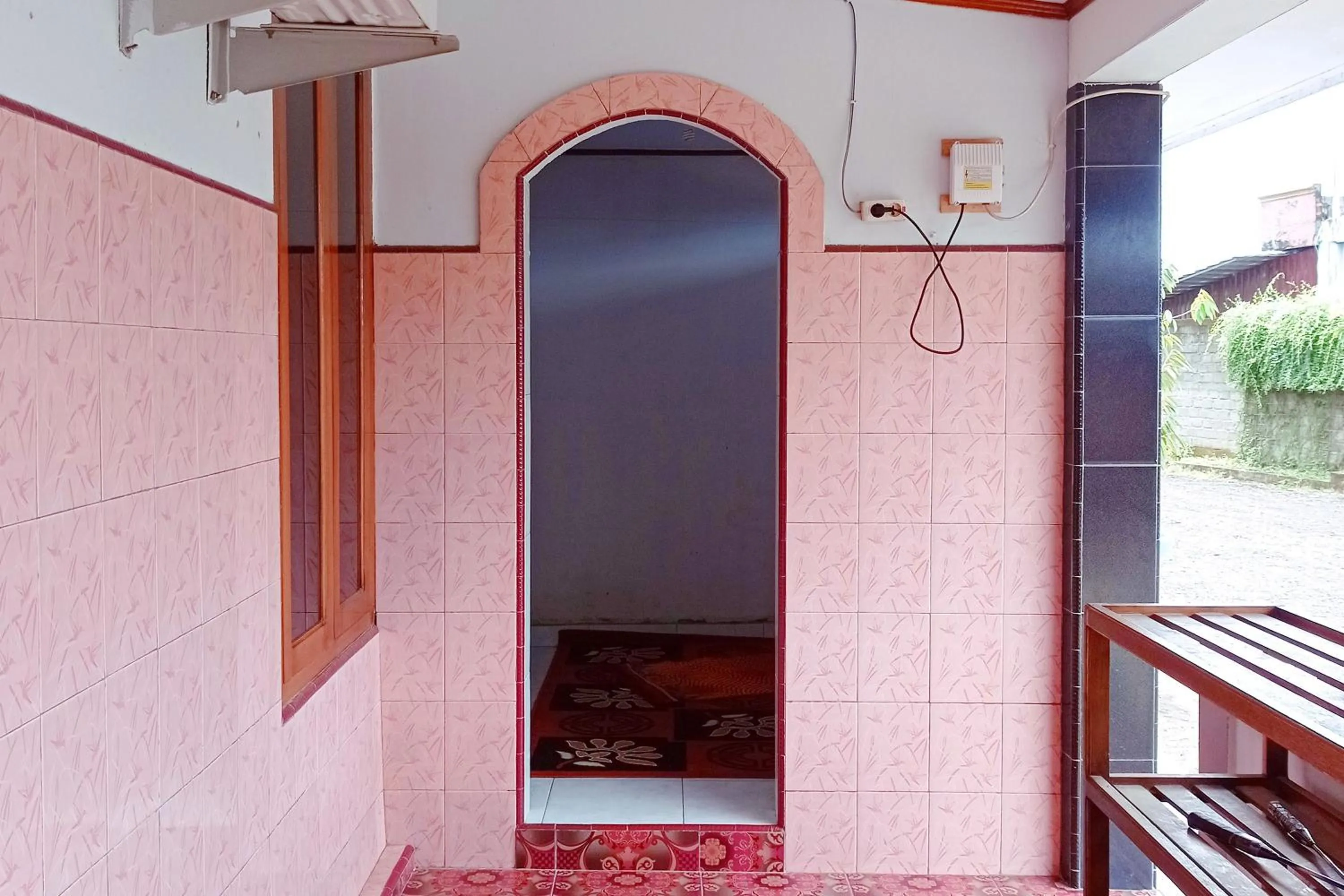 RedDoorz Syariah @ Wisma Soponyono