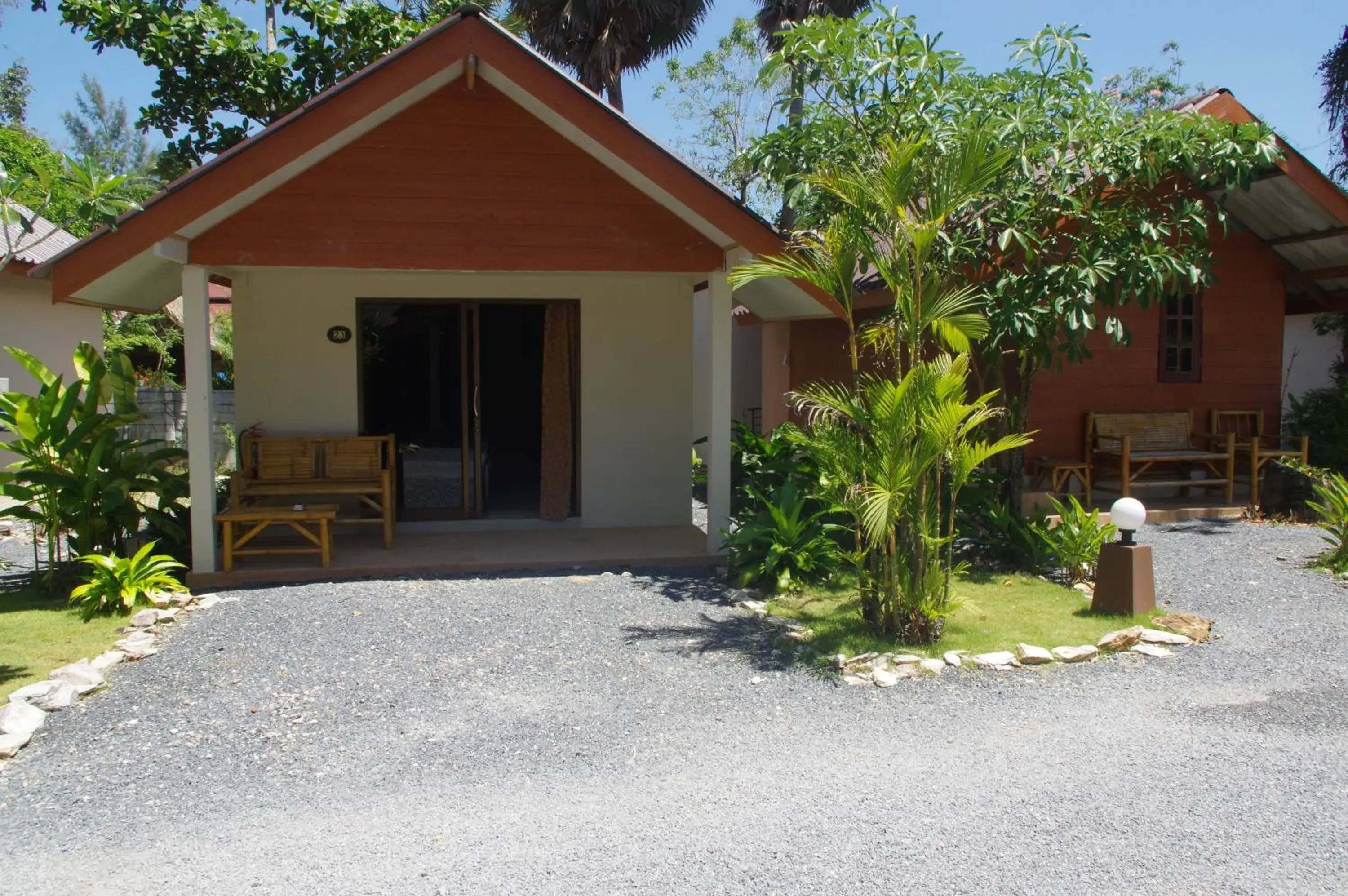 Standard Quadruple Room in Thai House Beach Resort Standard Quadruple Room in Thai House Beach Resort