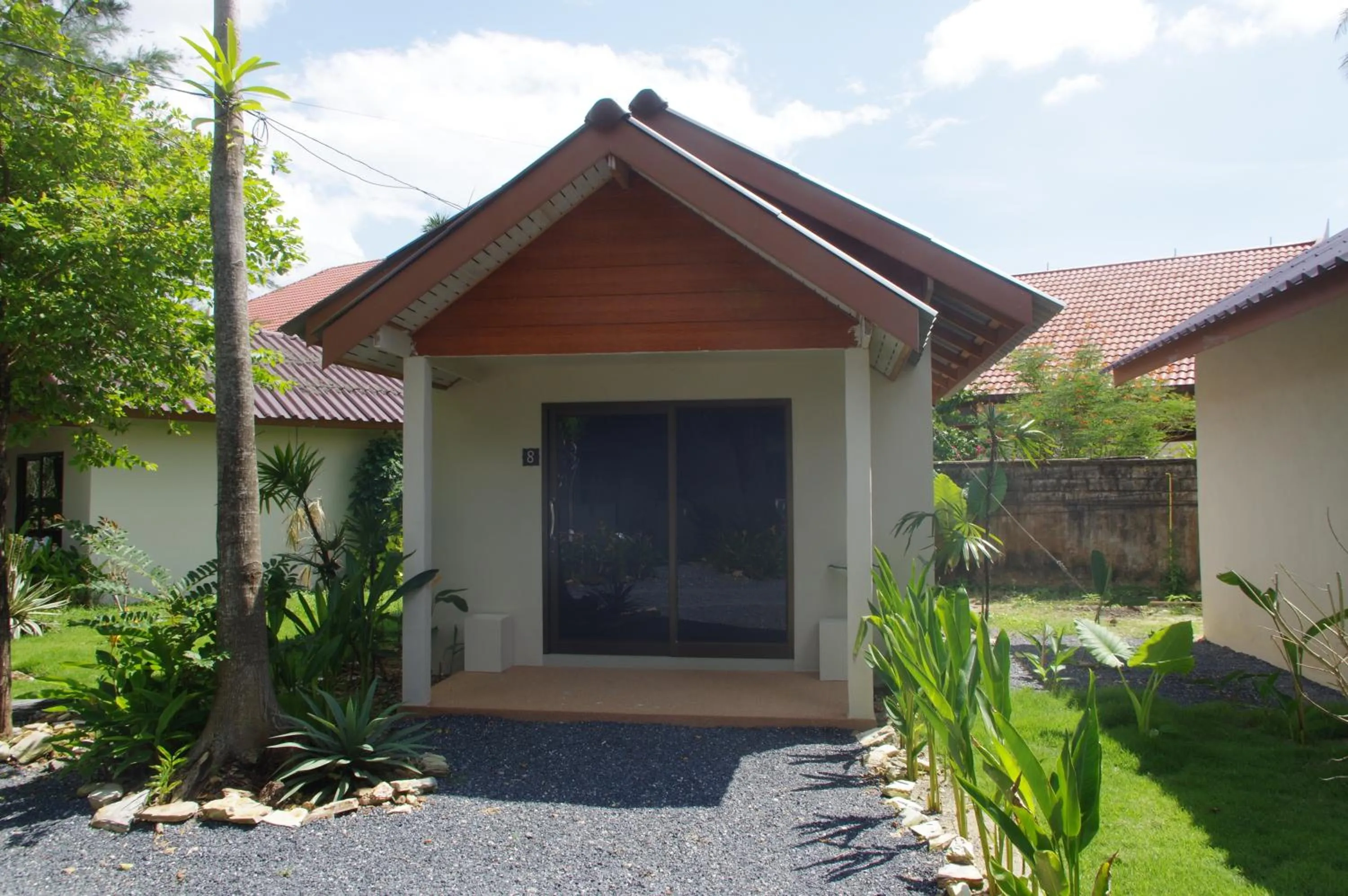 Property building in Thai House Beach Resort