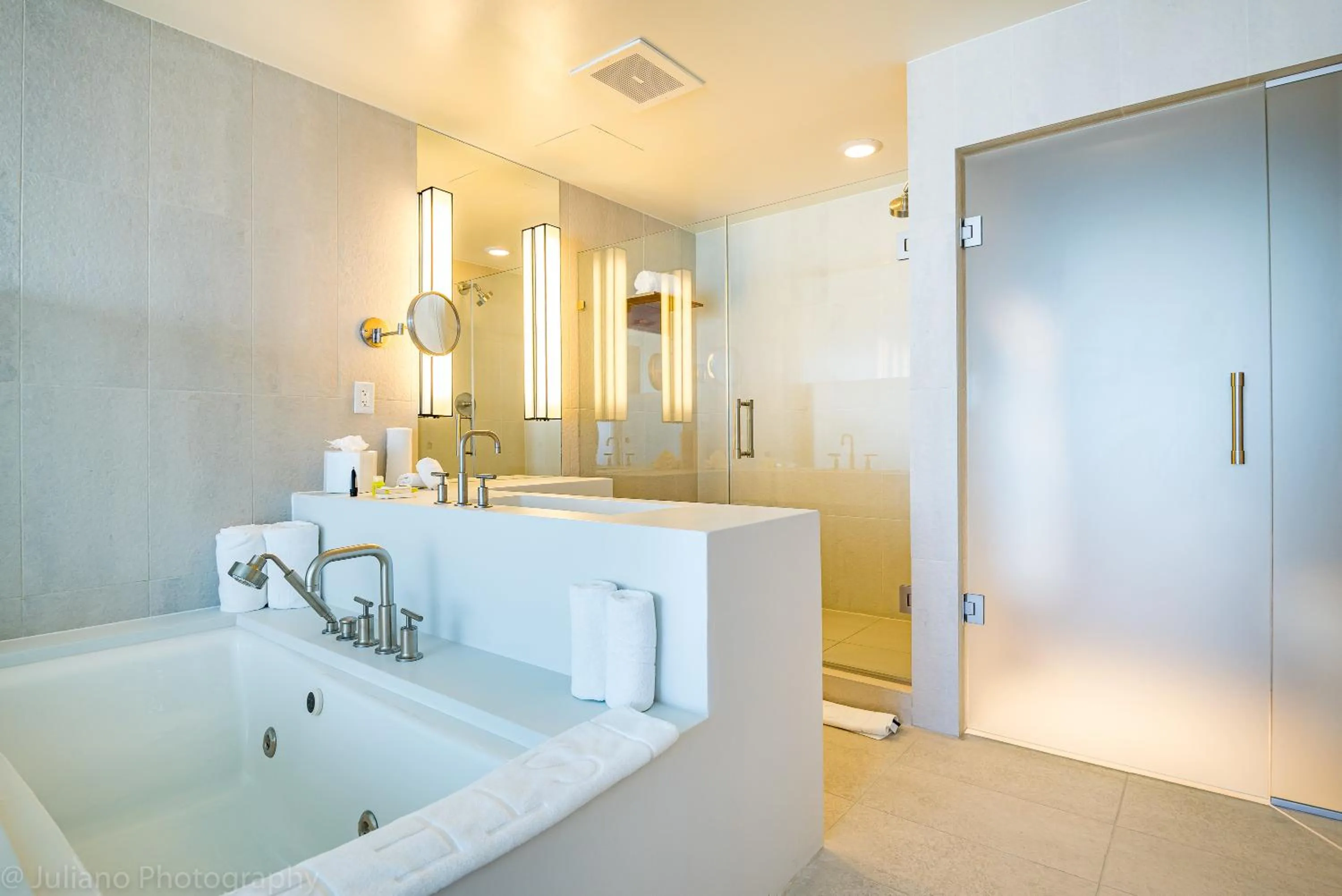 Shower in W Residences Fort Lauderdale Luxury Suites Across from Fort Lauderdale Beach
