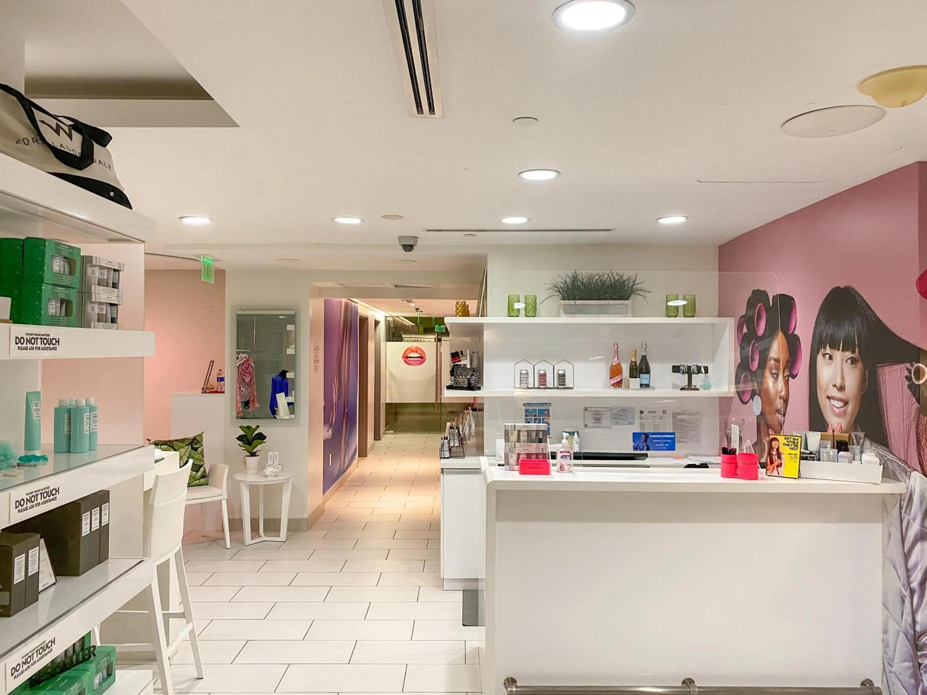 Massage in W Residences Fort Lauderdale Luxury Suites Across from Fort Lauderdale Beach