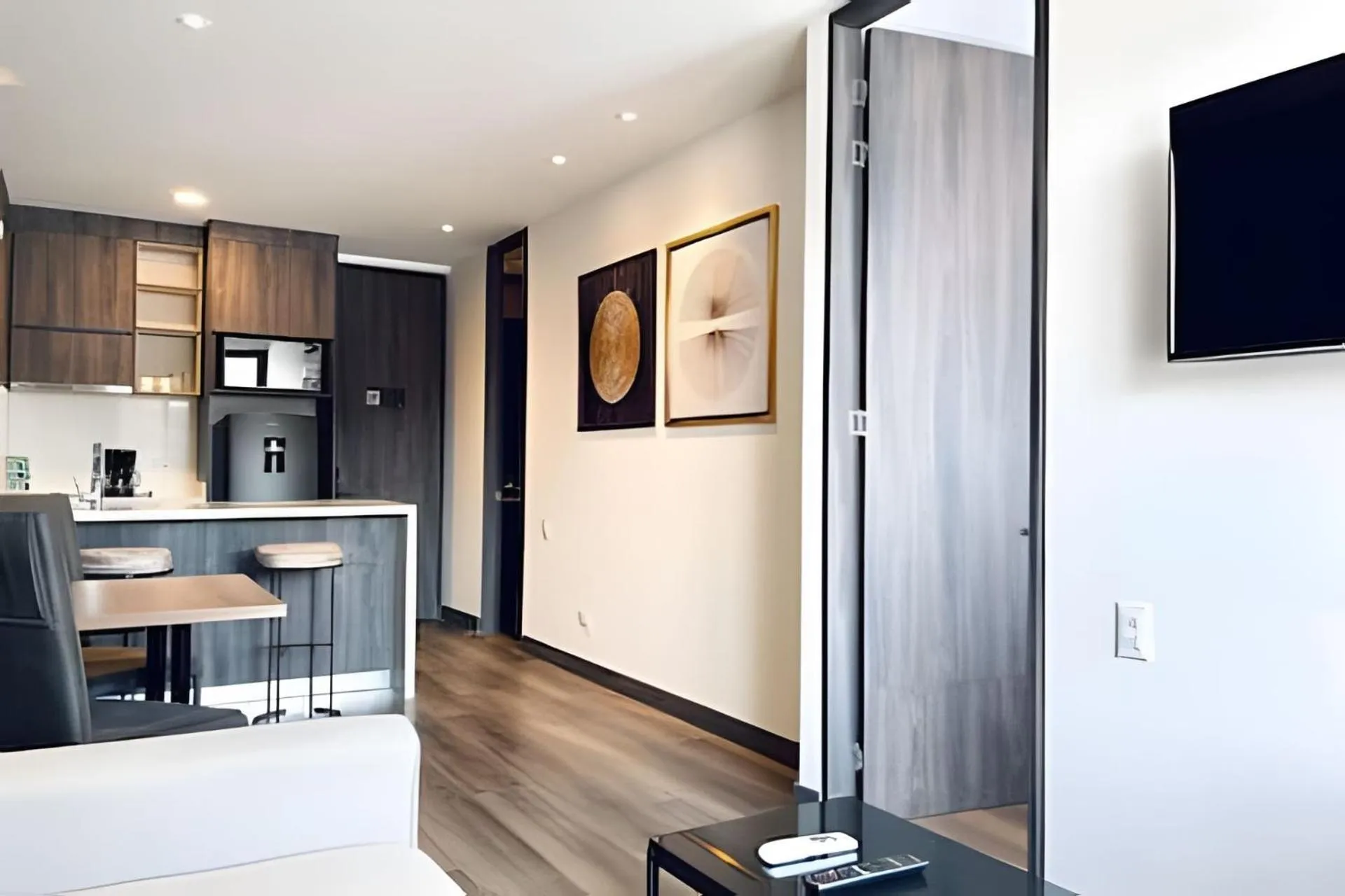 Photo of the whole room in Edificio Morph Chico