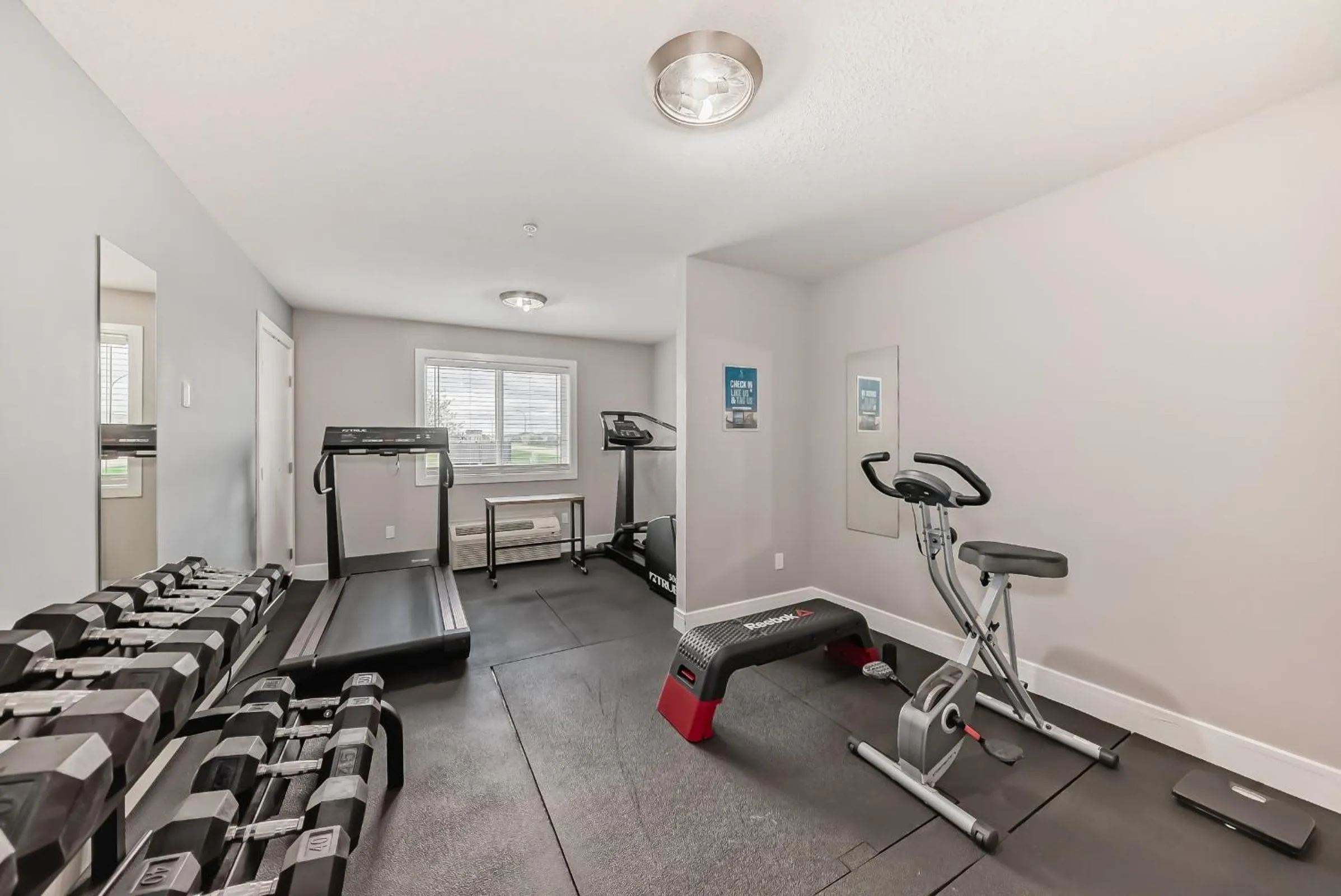 Fitness centre/facilities in The Suites, INN Hotels