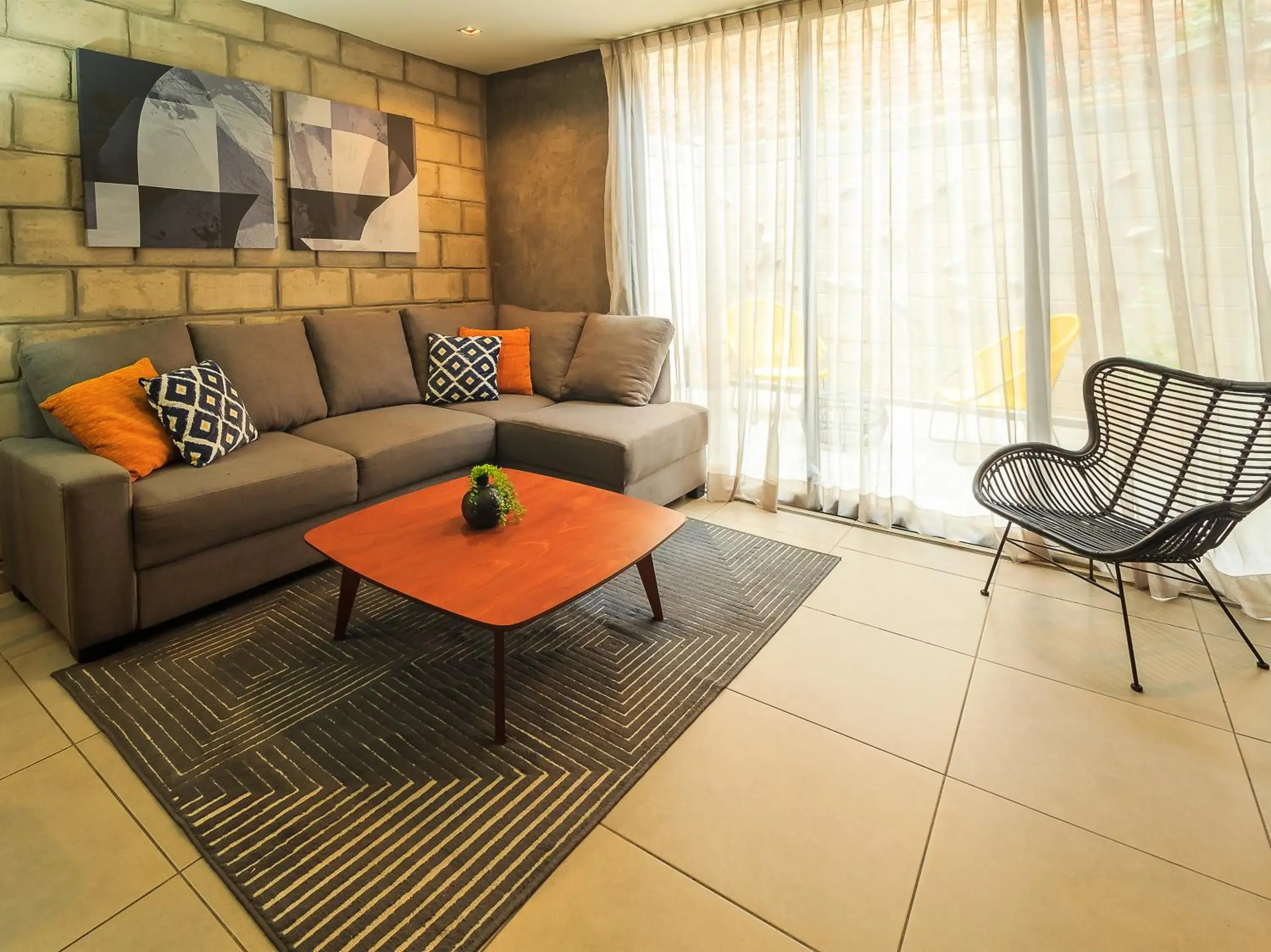 Two-Bedroom Apartment with Terrace in Tribu Centro Histórico Two-Bedroom Apartment with Terrace in Tribu Centro Histórico