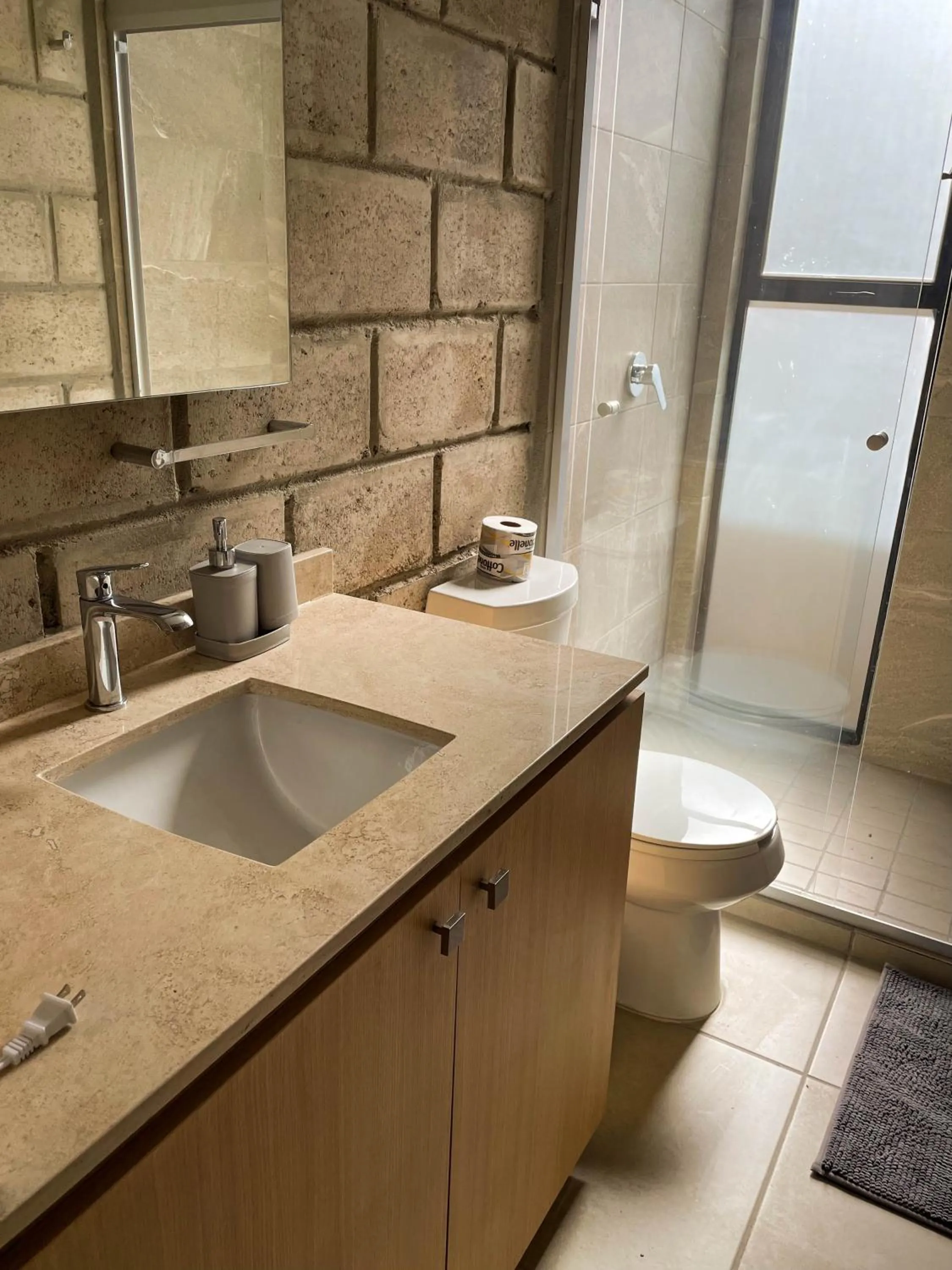 Shower in Tribu Centro Histórico