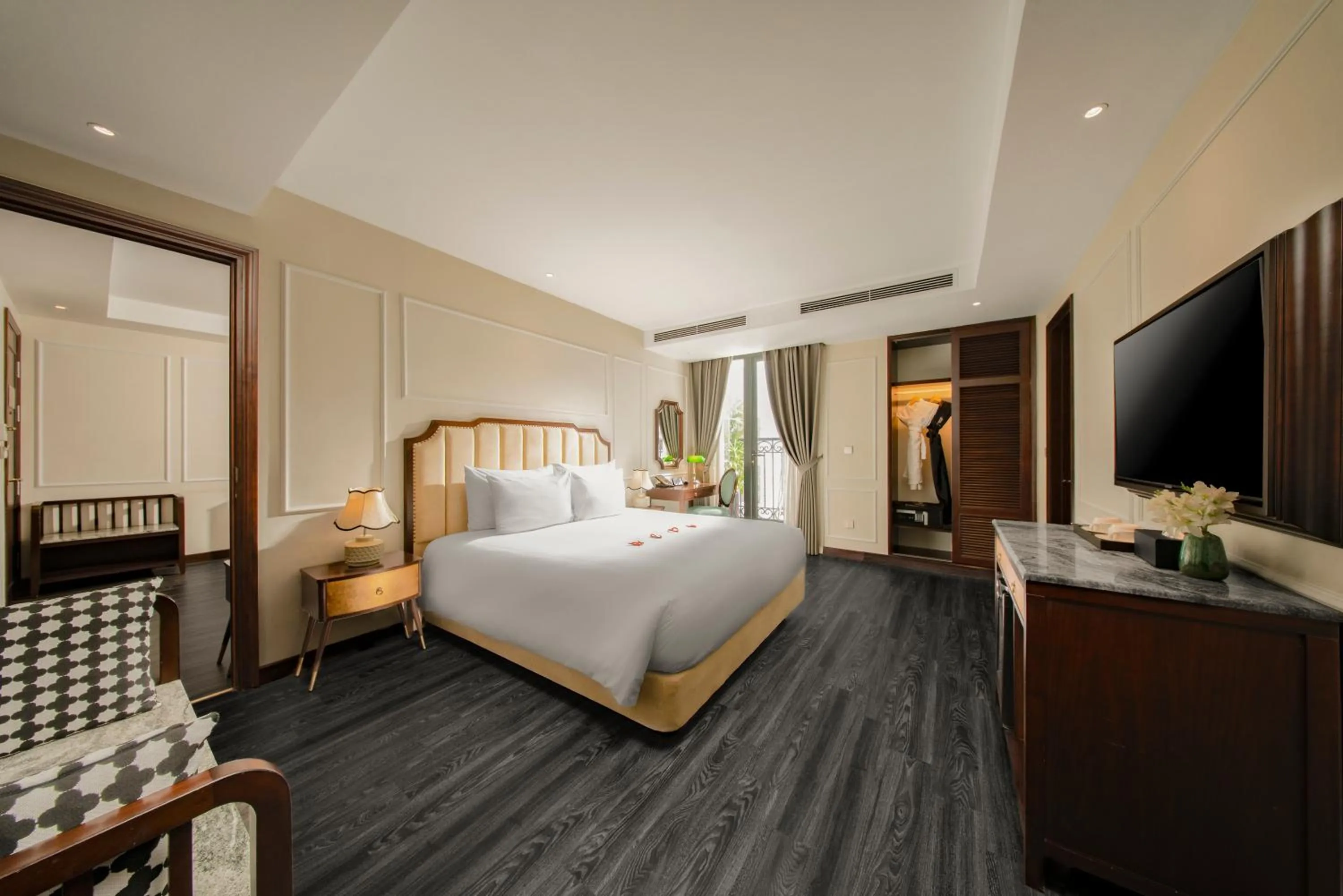 Bed in GM Premium Hotel