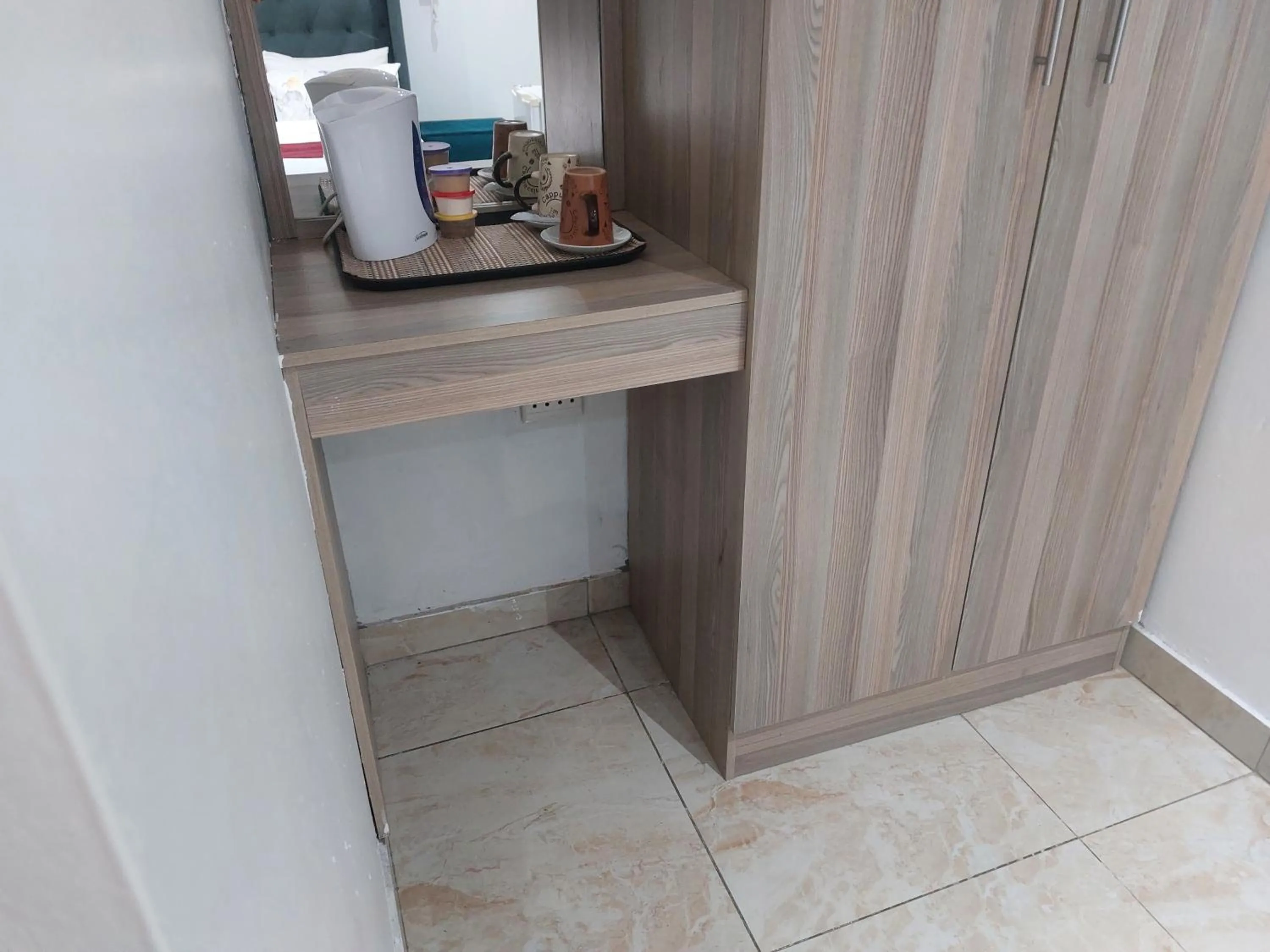 Kitchen or kitchenette in Gold Crown International Hotel Johannesburg