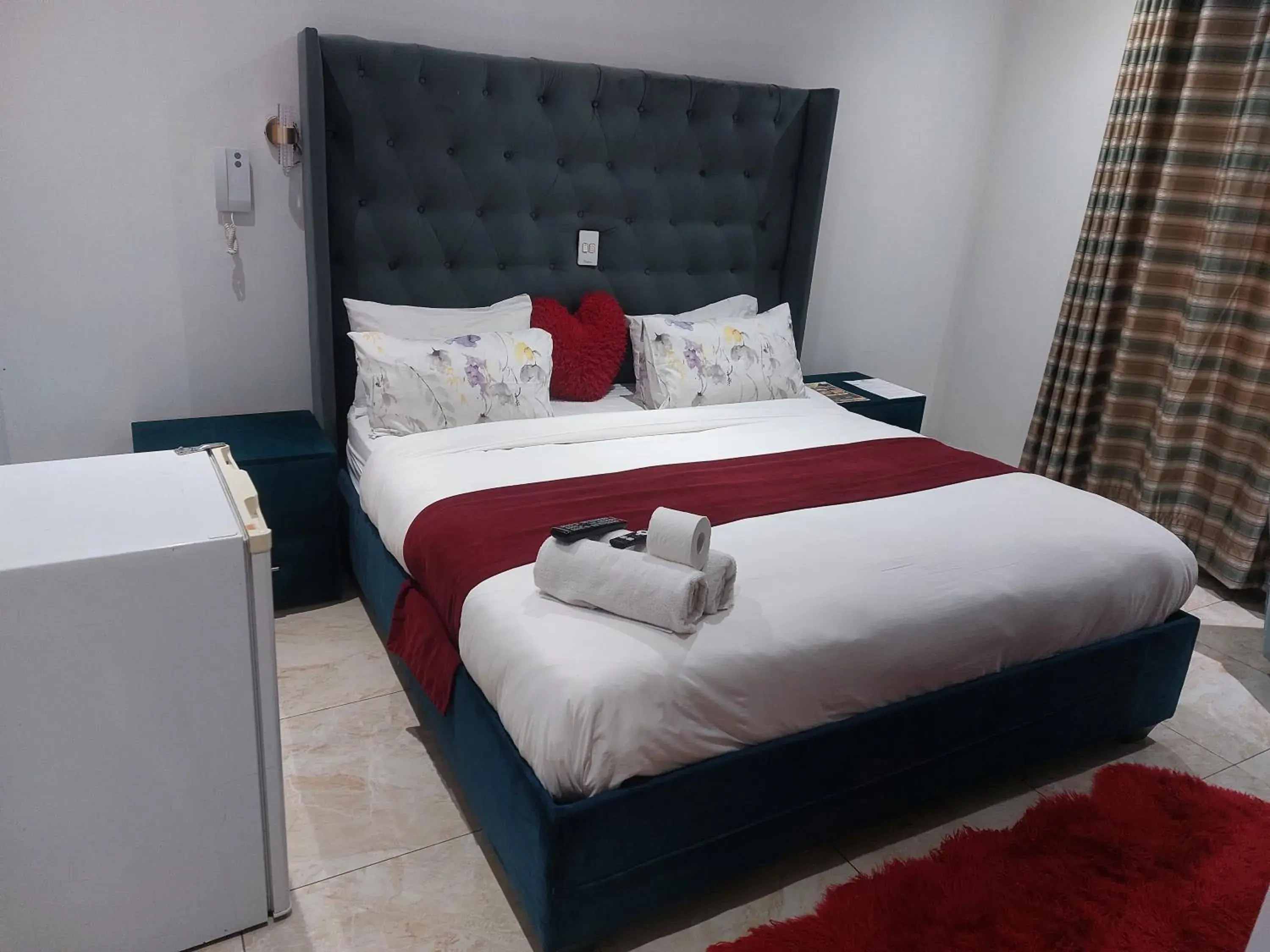 Economy Double Room - single occupancy in Gold Crown International Hotel Johannesburg Economy Double Room - single occupancy in Gold Crown International Hotel Johannesburg