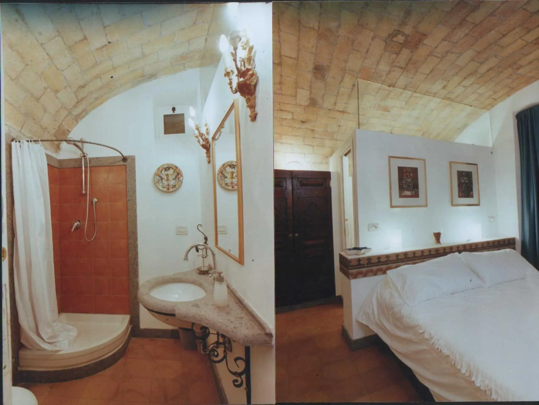 Bathroom, Bed in Villino Corbelli B&B