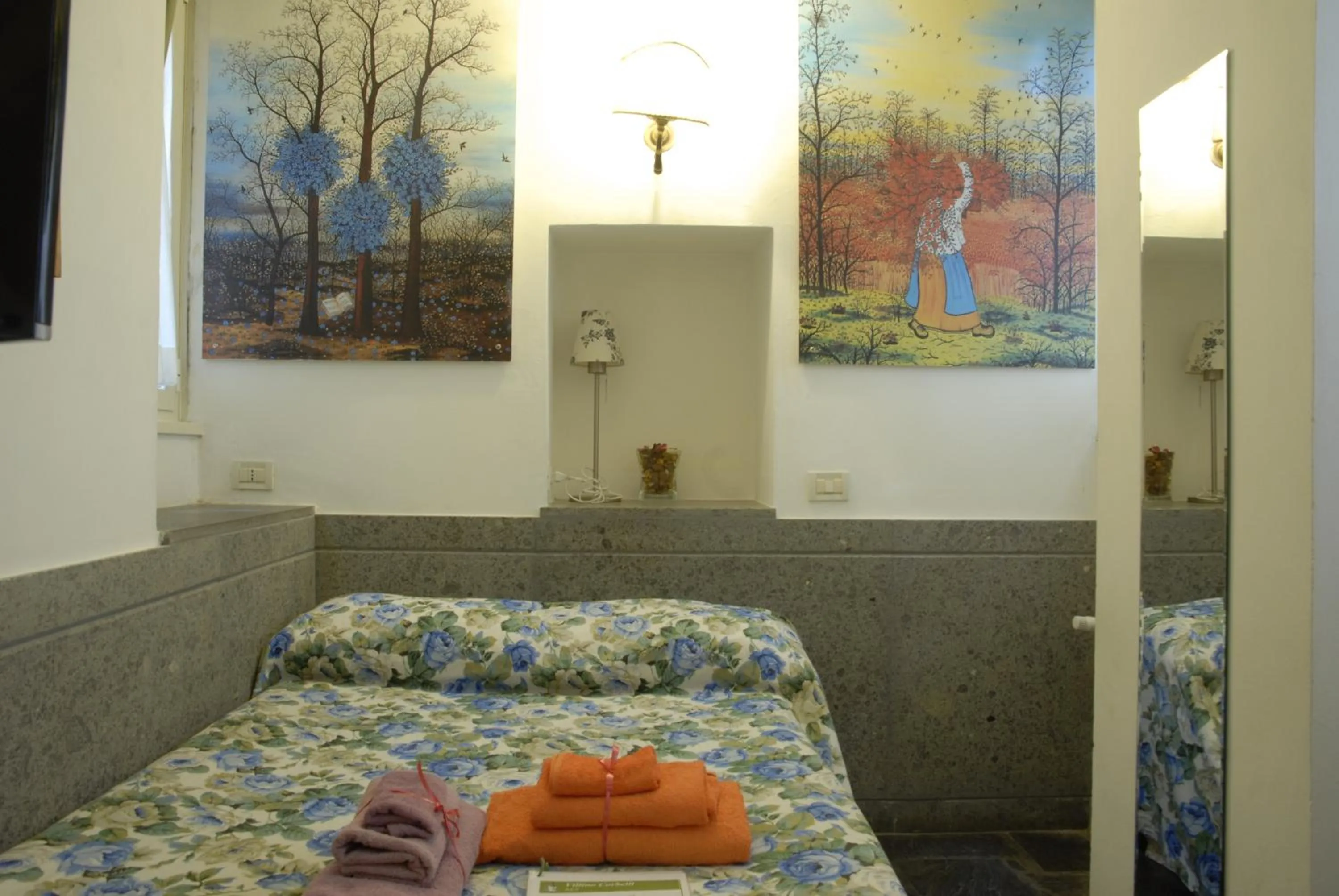 Photo of the whole room, Bed in Villino Corbelli B&B