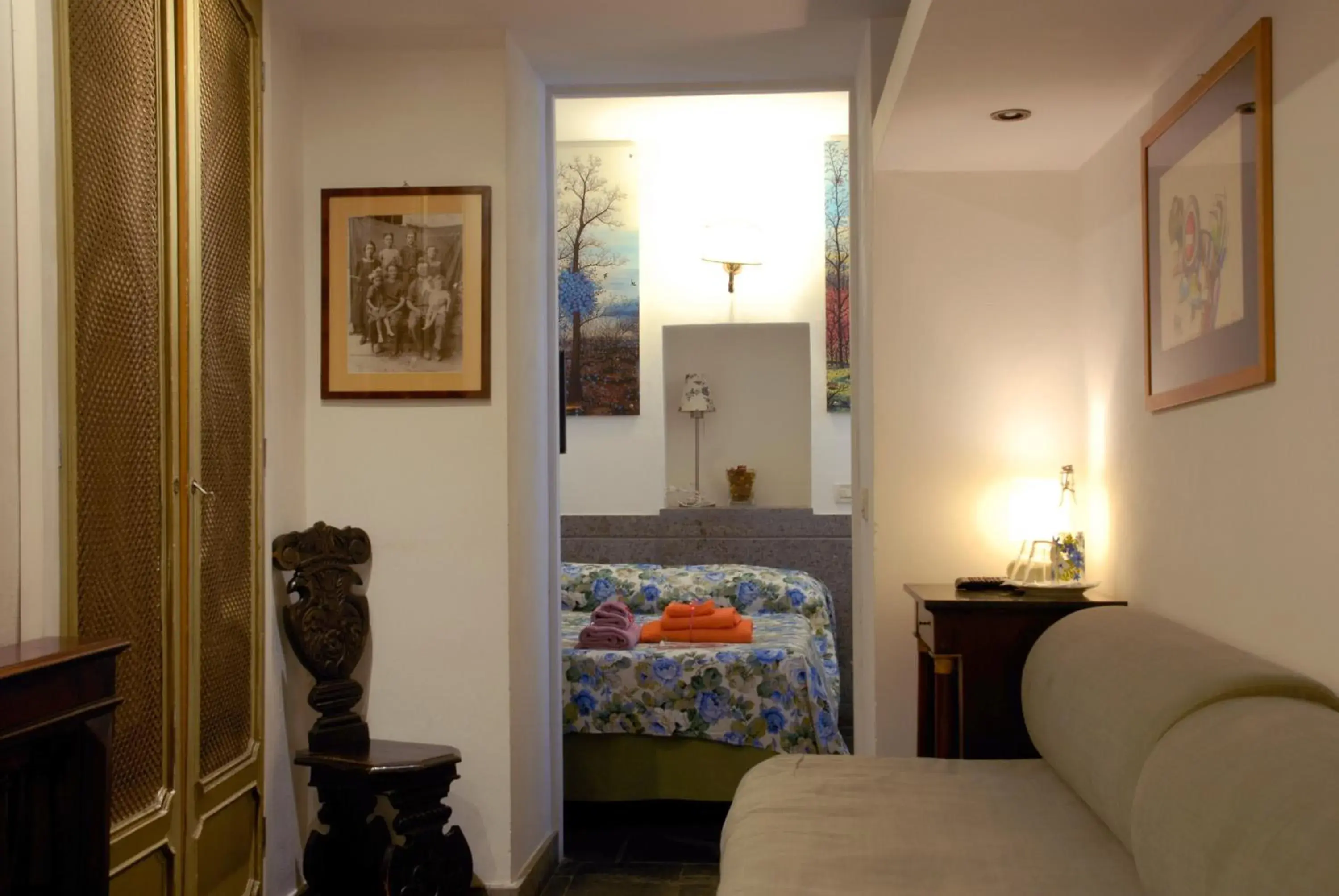Double Room with Private External Bathroom - single occupancy in Villino Corbelli B&B Double Room with Private External Bathroom - single occupancy in Villino Corbelli B&B