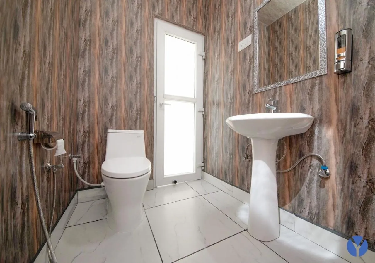 Bathroom in The Yakshaa Neelkanth