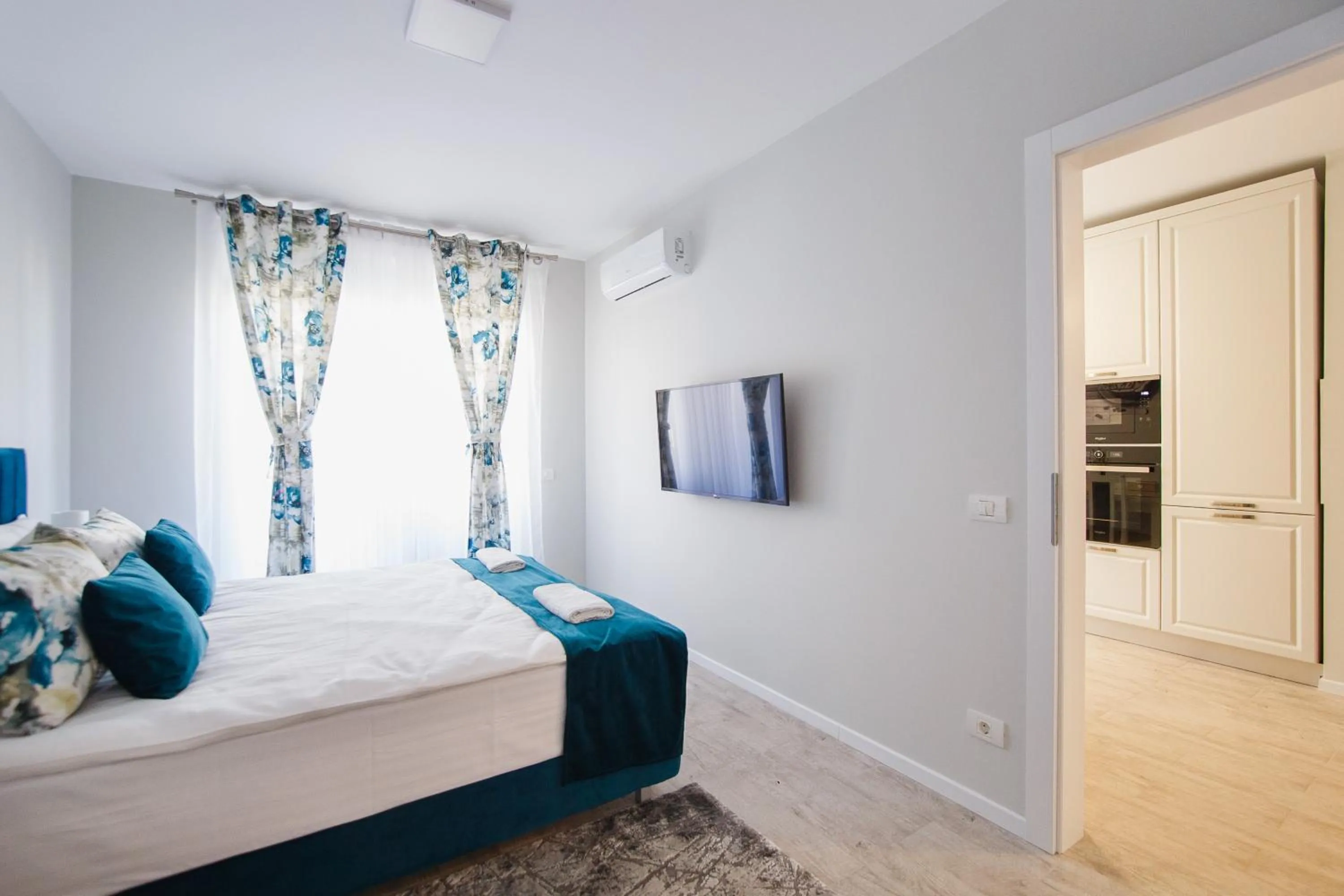 Bed in Retreat to a Stylish Home at West Residence