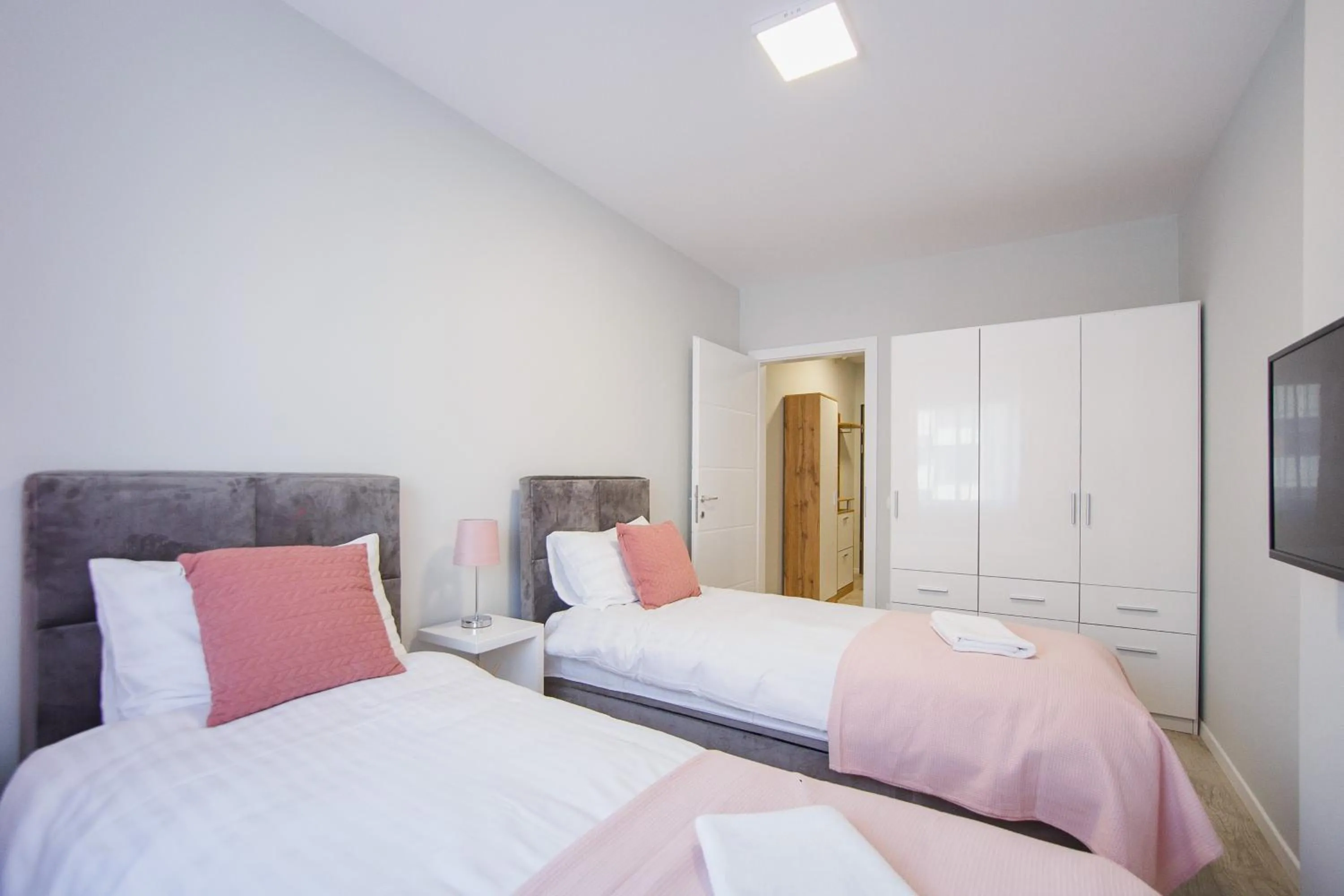 Bed in Retreat to a Stylish Home at West Residence