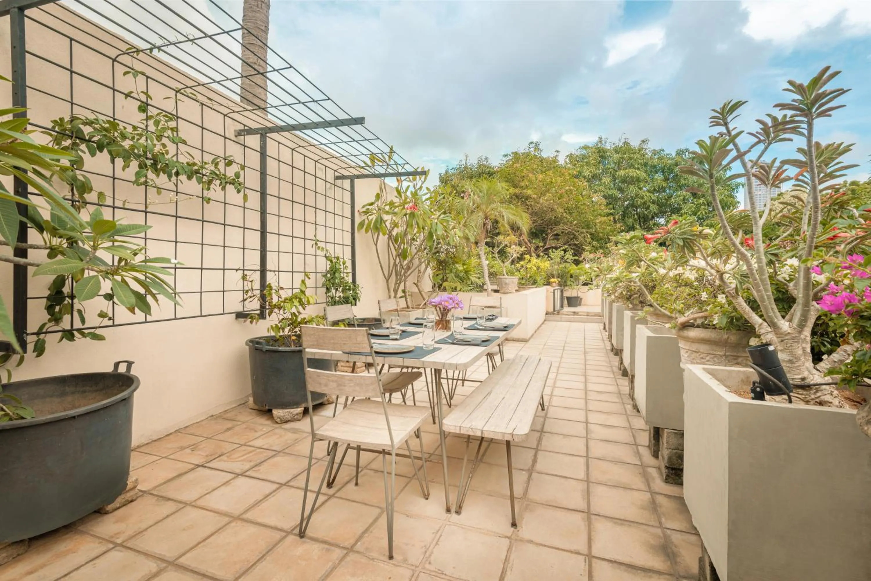 Balcony/Terrace in Ishq Colombo