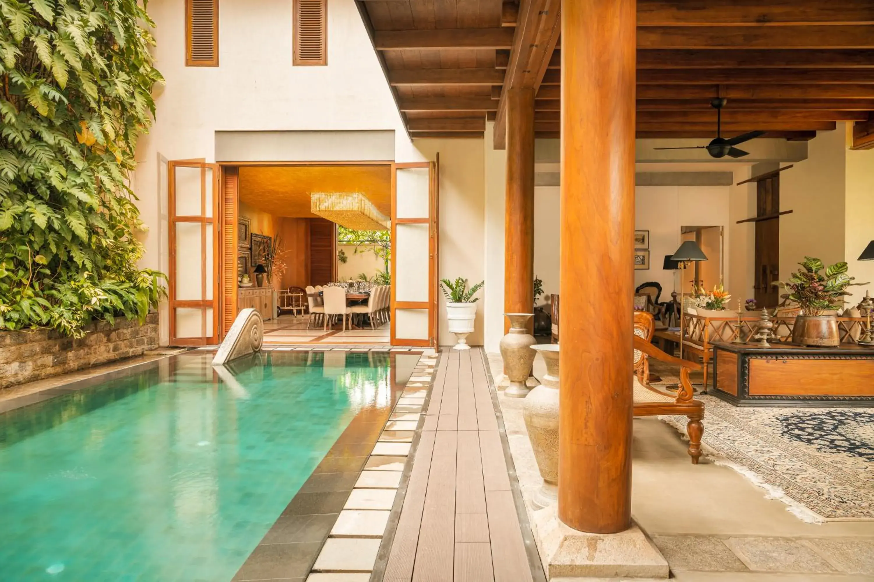 Swimming pool in Ishq Colombo Swimming pool in Ishq Colombo