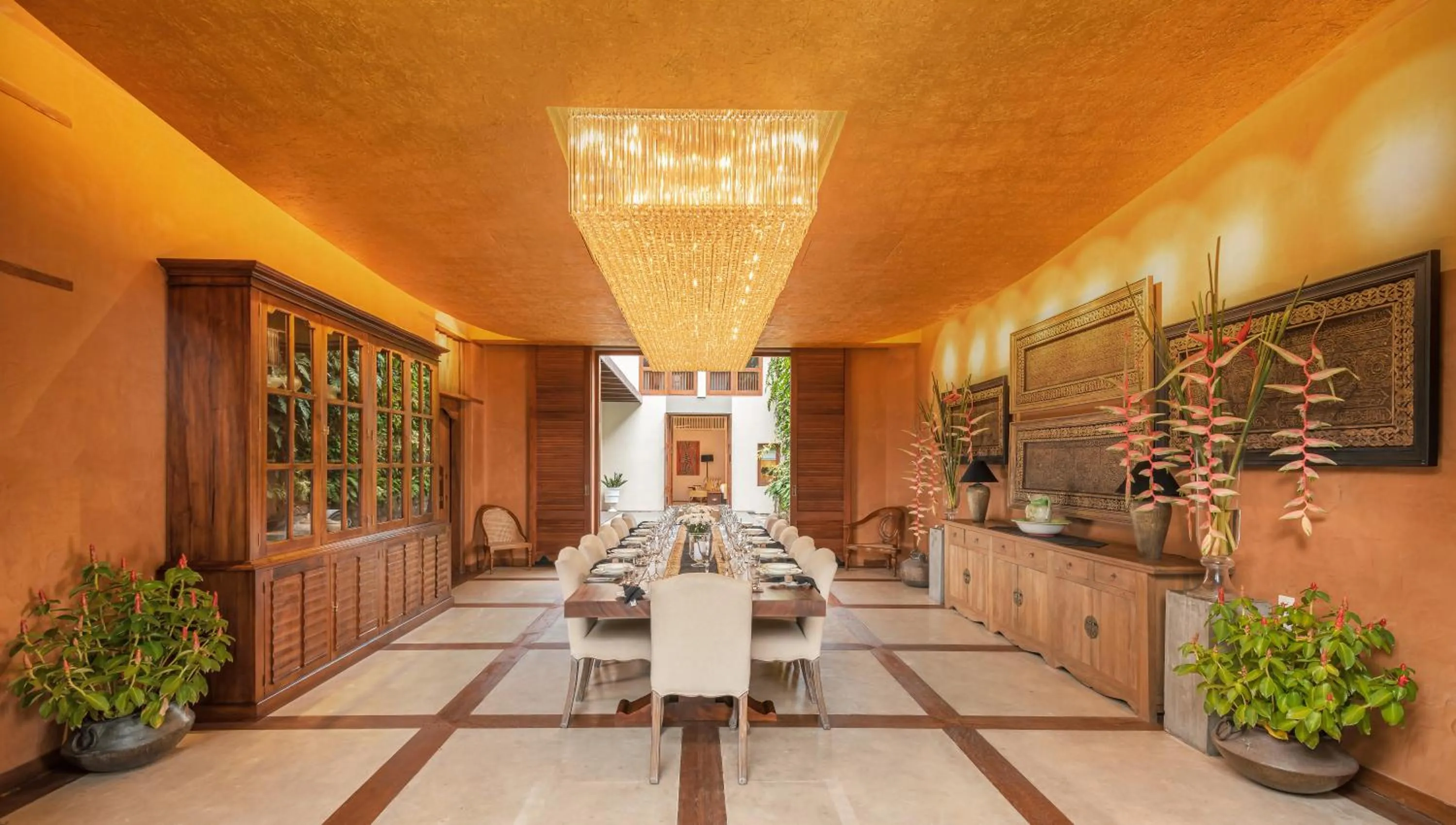 Dining area in Ishq Colombo