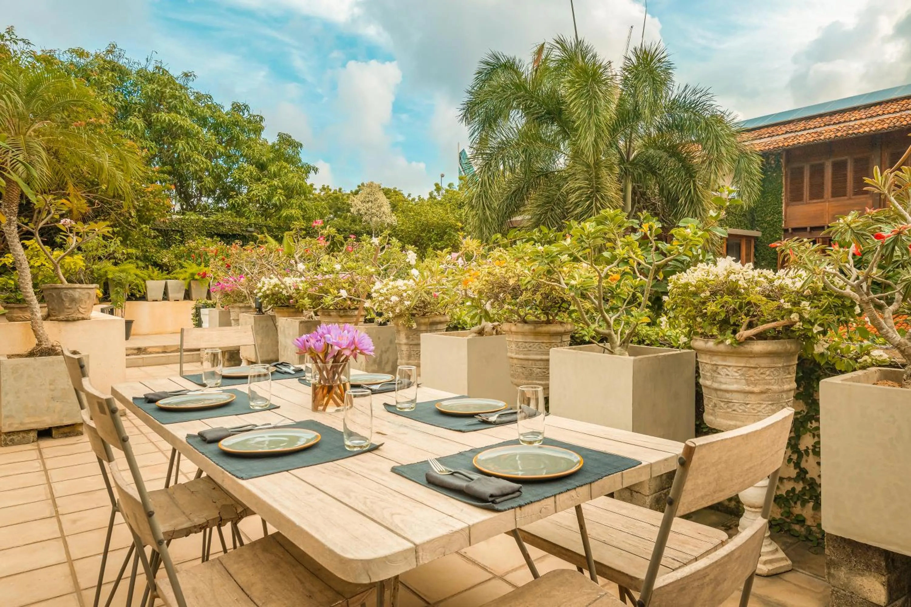 Balcony/Terrace in Ishq Colombo