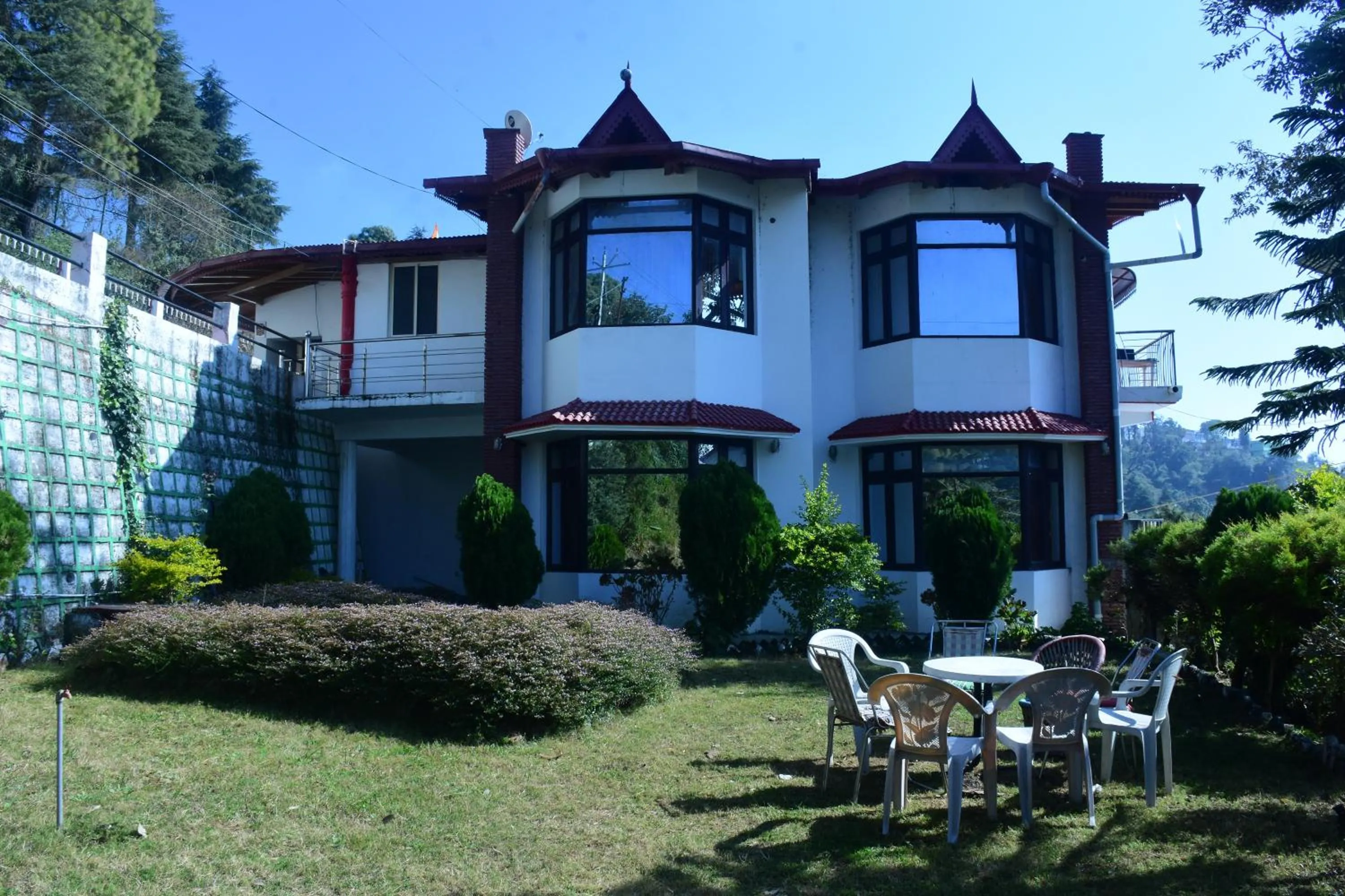 Property building in Hotel Goludev Valley View