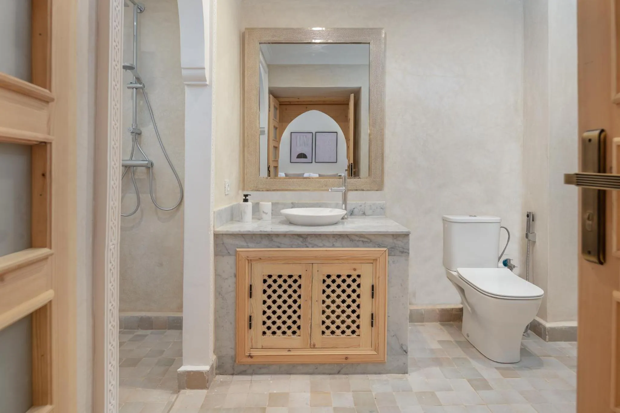 Bathroom in Riad Le Saadien ,Adult only