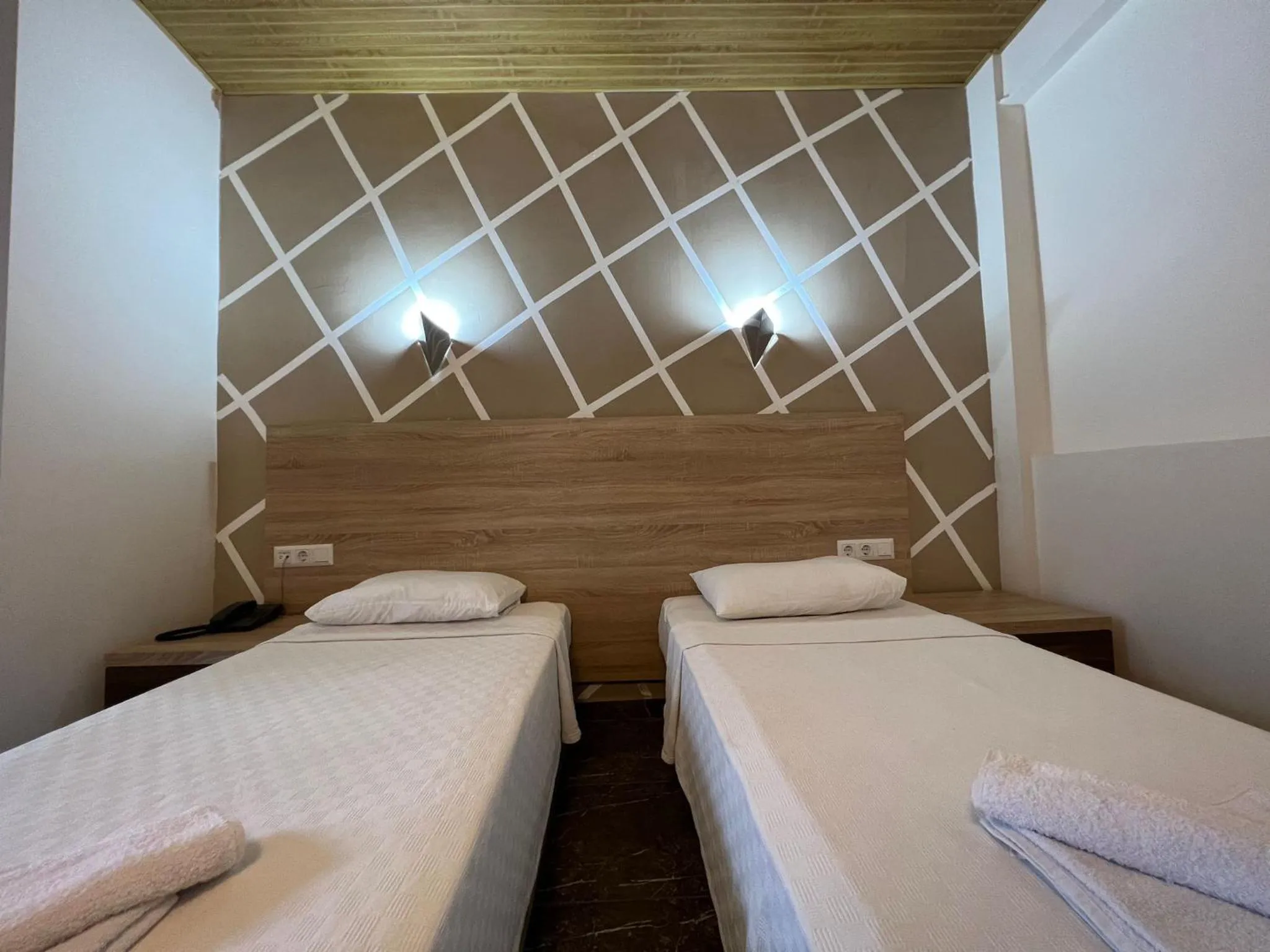 Standard Double Room with Two Double Beds in Mr Crane Hotel