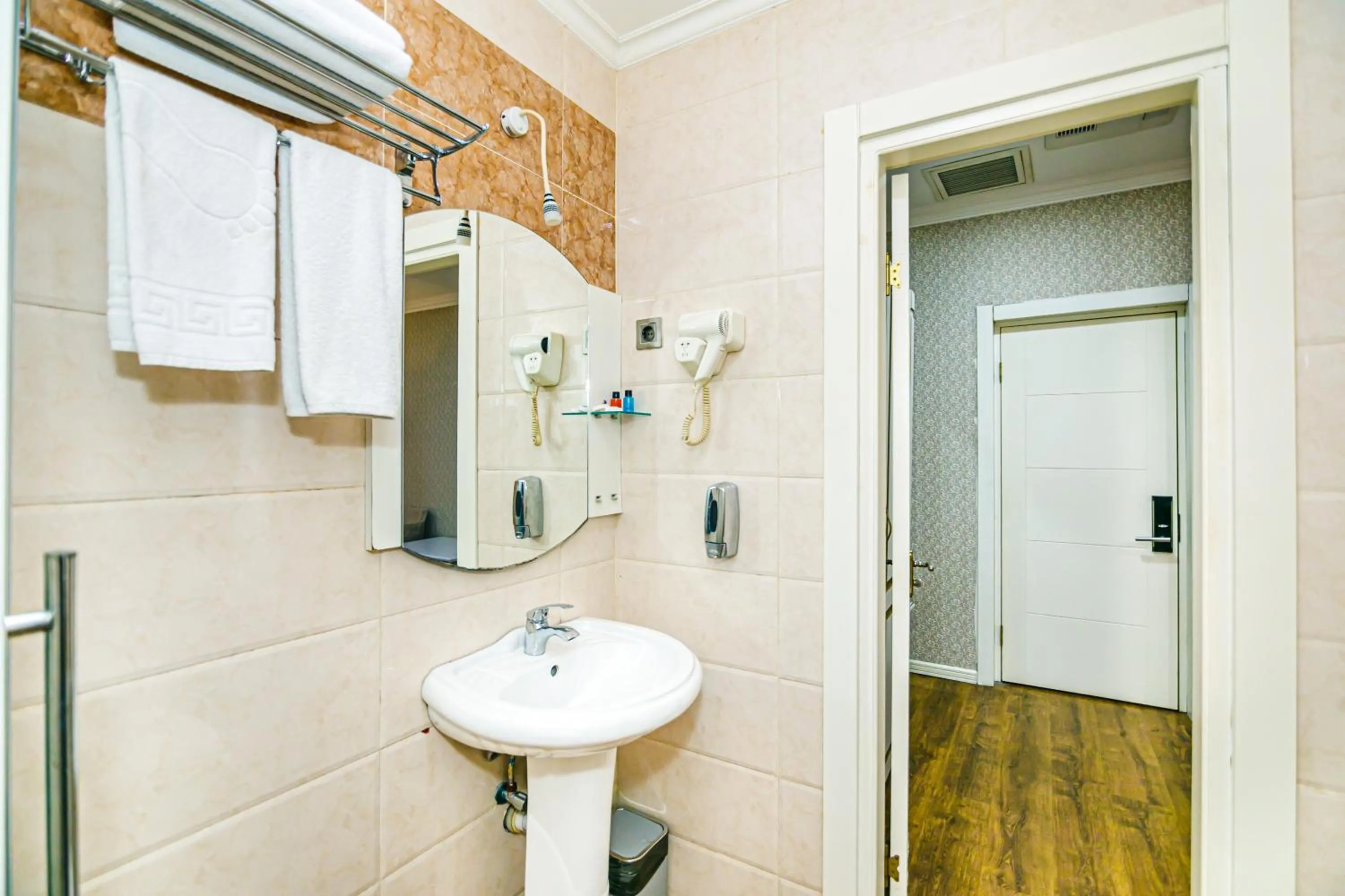 Bathroom in Maris Hotel Baku