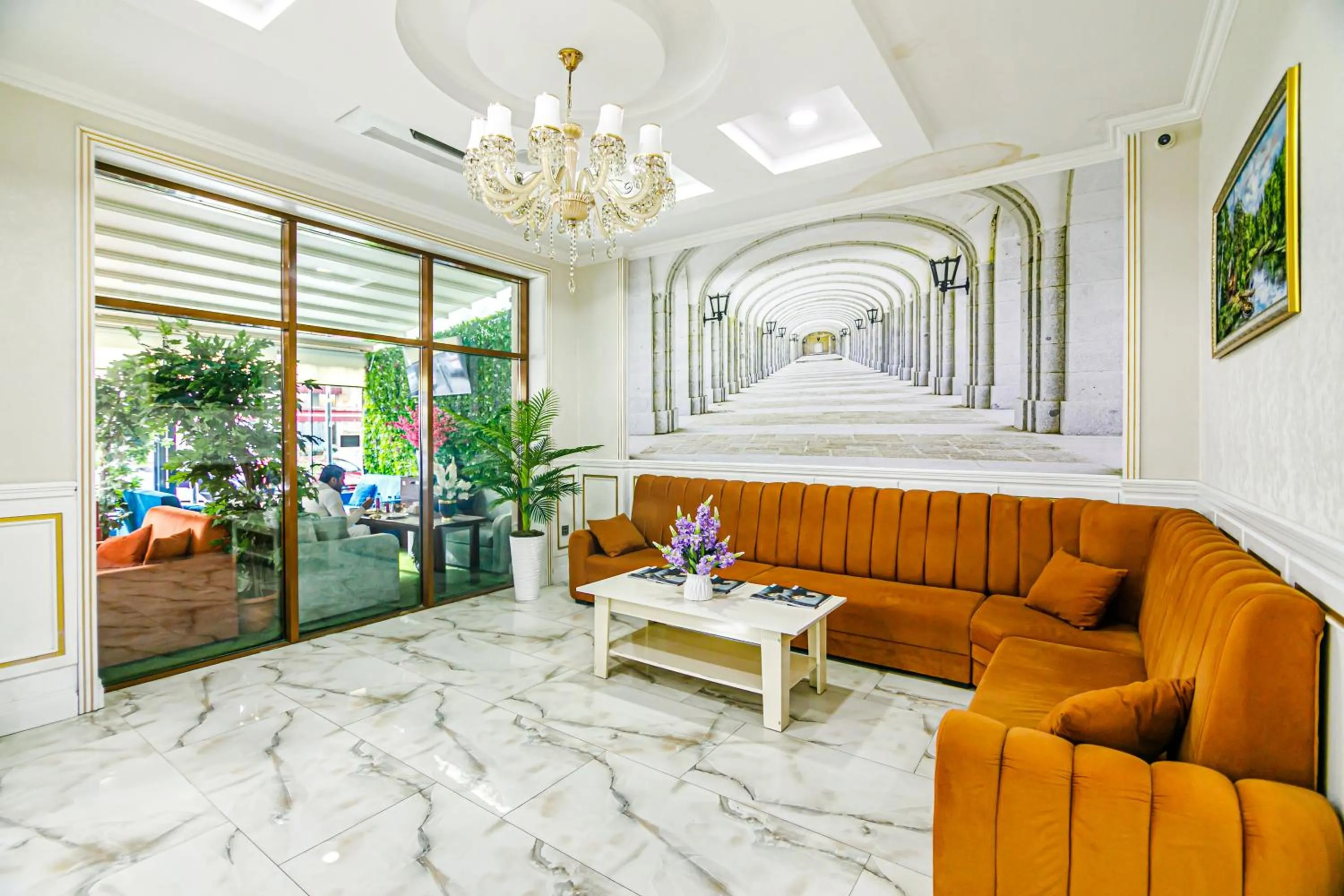 Seating area in Maris Hotel Baku