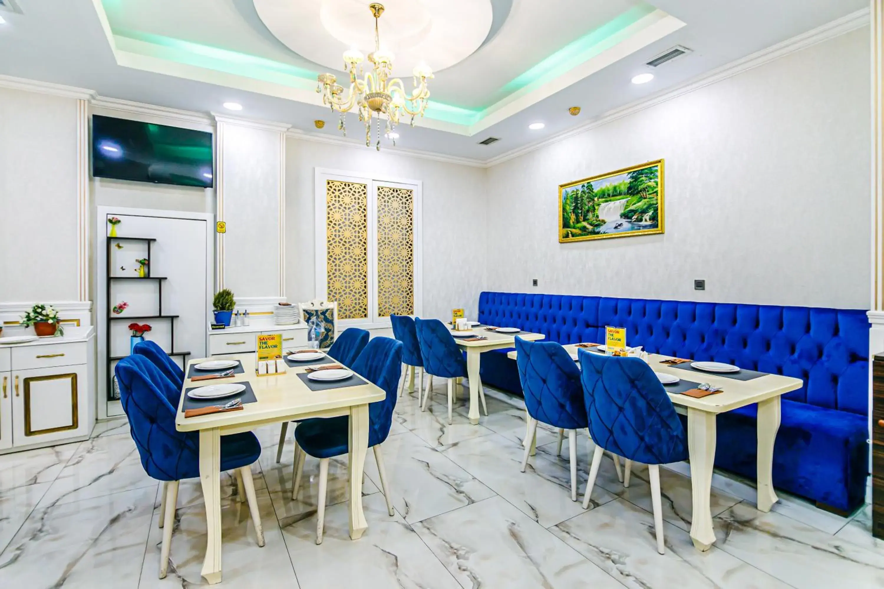 Restaurant/places to eat in Maris Hotel Baku Restaurant/places to eat in Maris Hotel Baku
