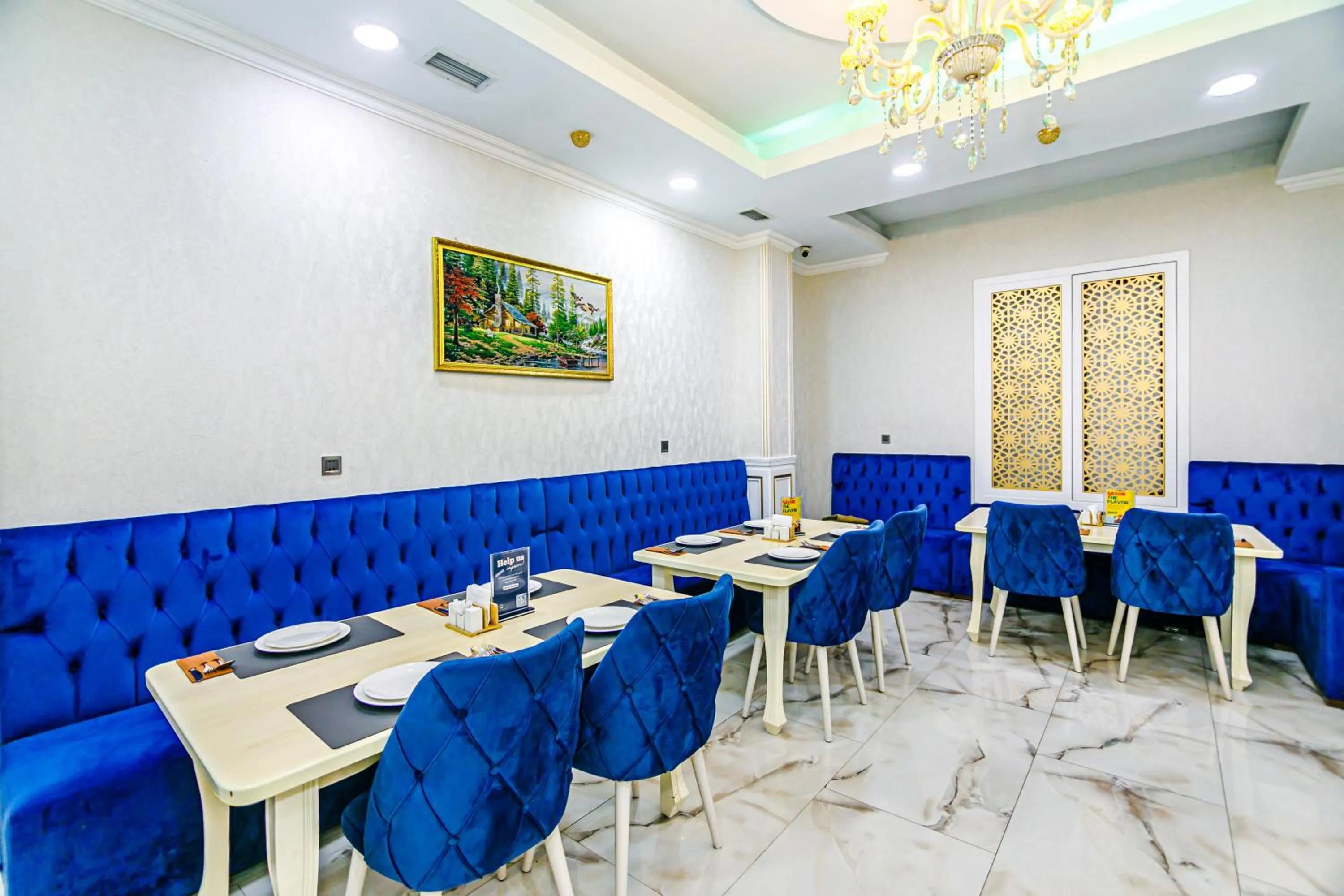 Restaurant/places to eat in Maris Hotel Baku